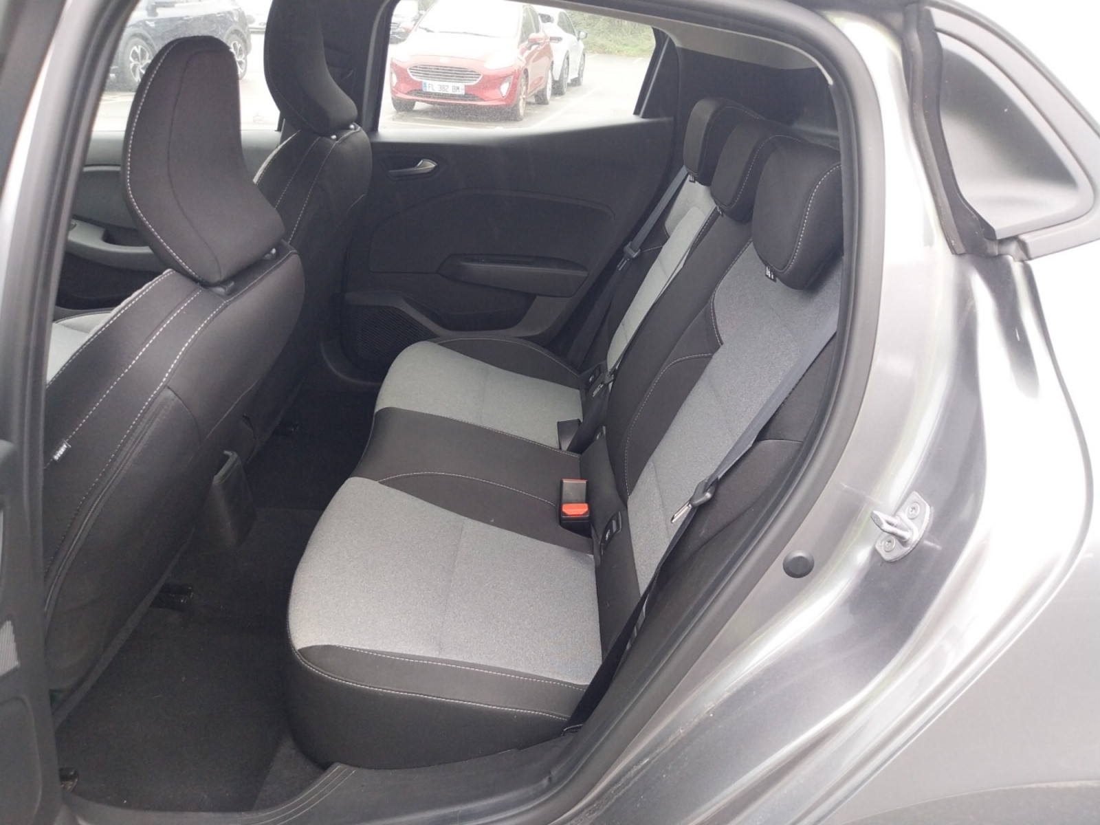 Vente en ligne Renault Clio 5 Clio Blue dCi 100 ch GSR2 au prix de 15 990 €