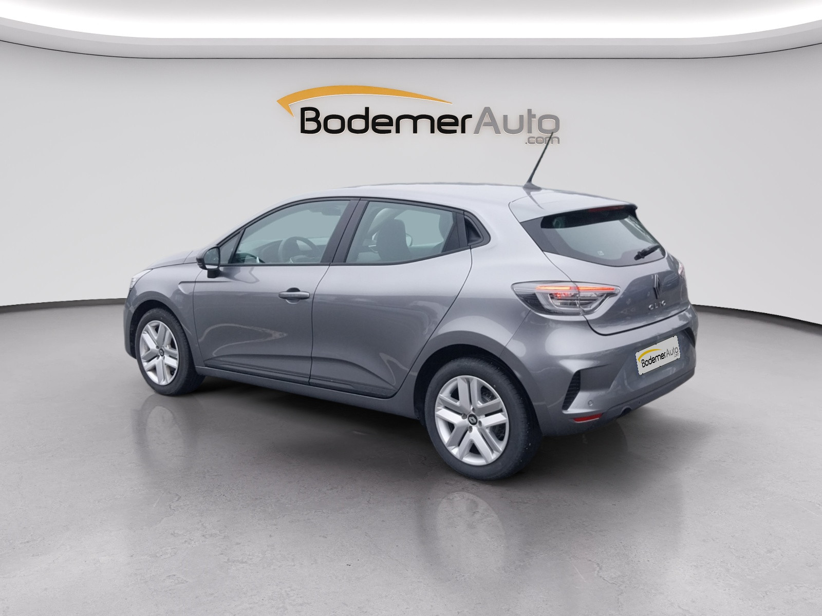 Vente en ligne Renault Clio 5 Clio Blue dCi 100 ch GSR2 au prix de 15 990 €