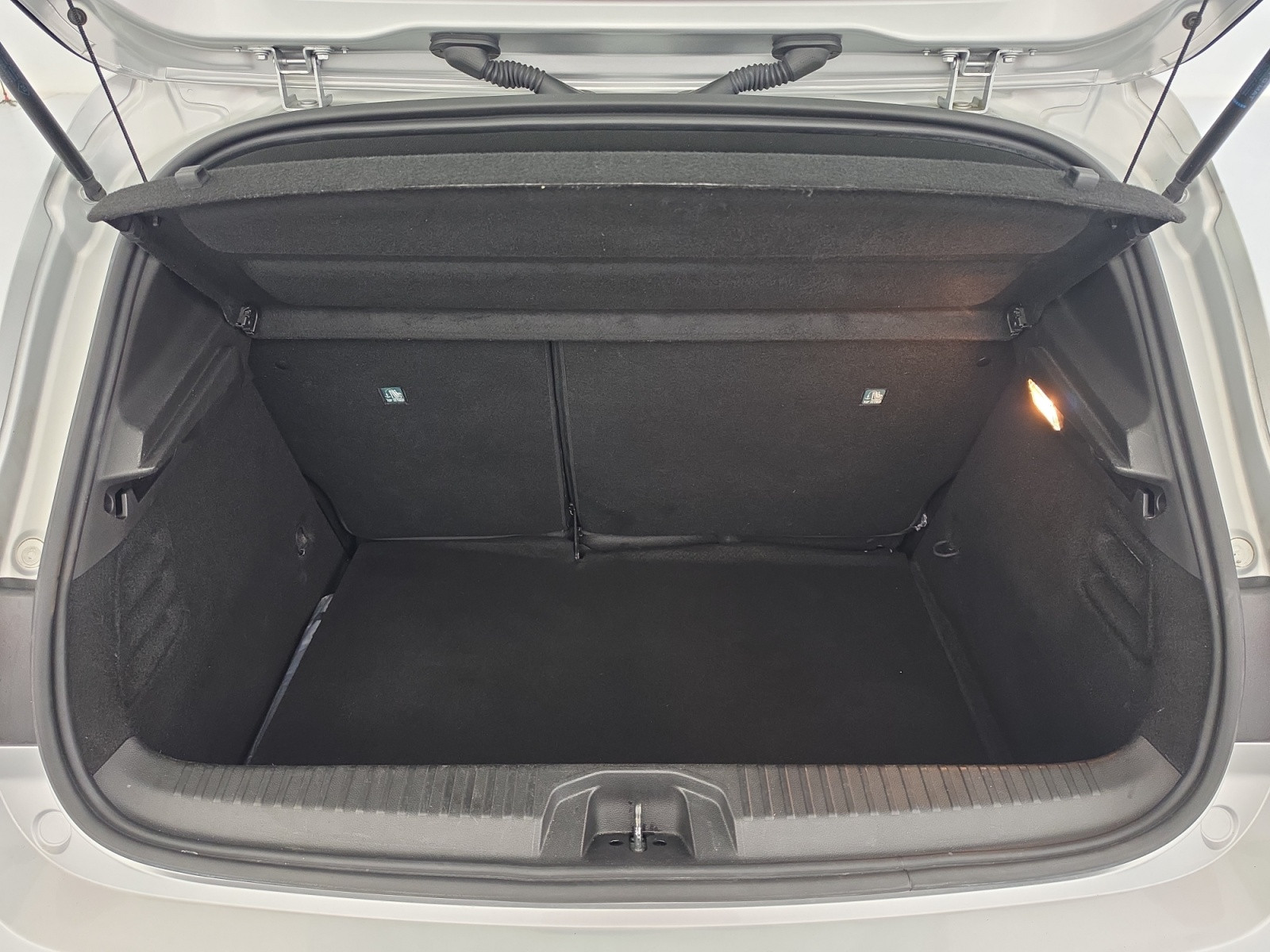Vente en ligne Renault Clio 5 Clio TCe 90 X-Tronic - 21N au prix de 15 490 €
