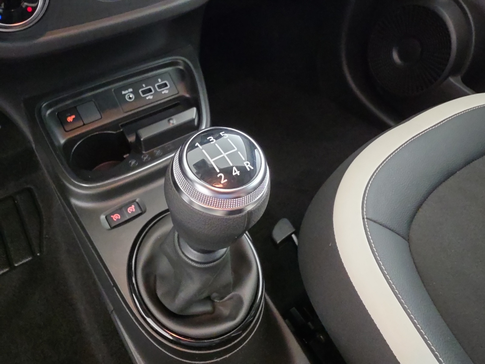 Vente en ligne Renault Twingo 3  SCe 65 au prix de 13 490 €