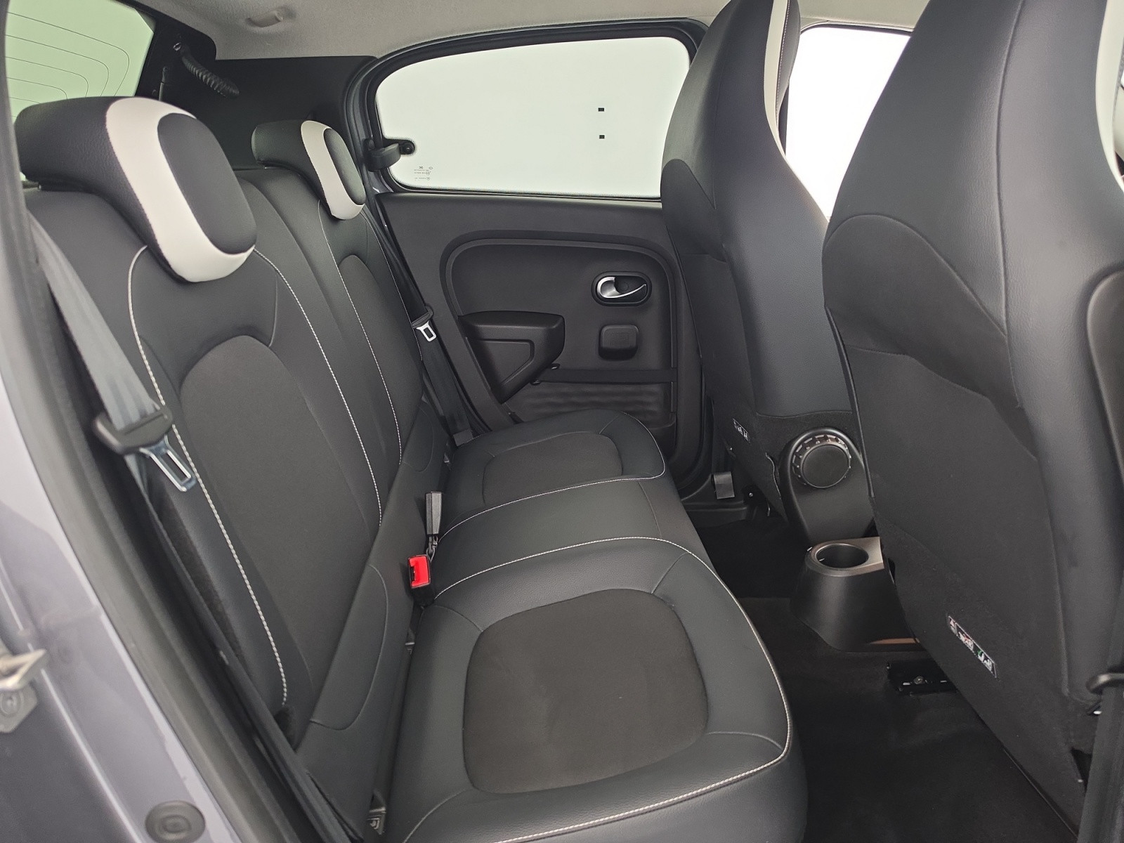 Vente en ligne Renault Twingo 3  SCe 65 au prix de 13 490 €