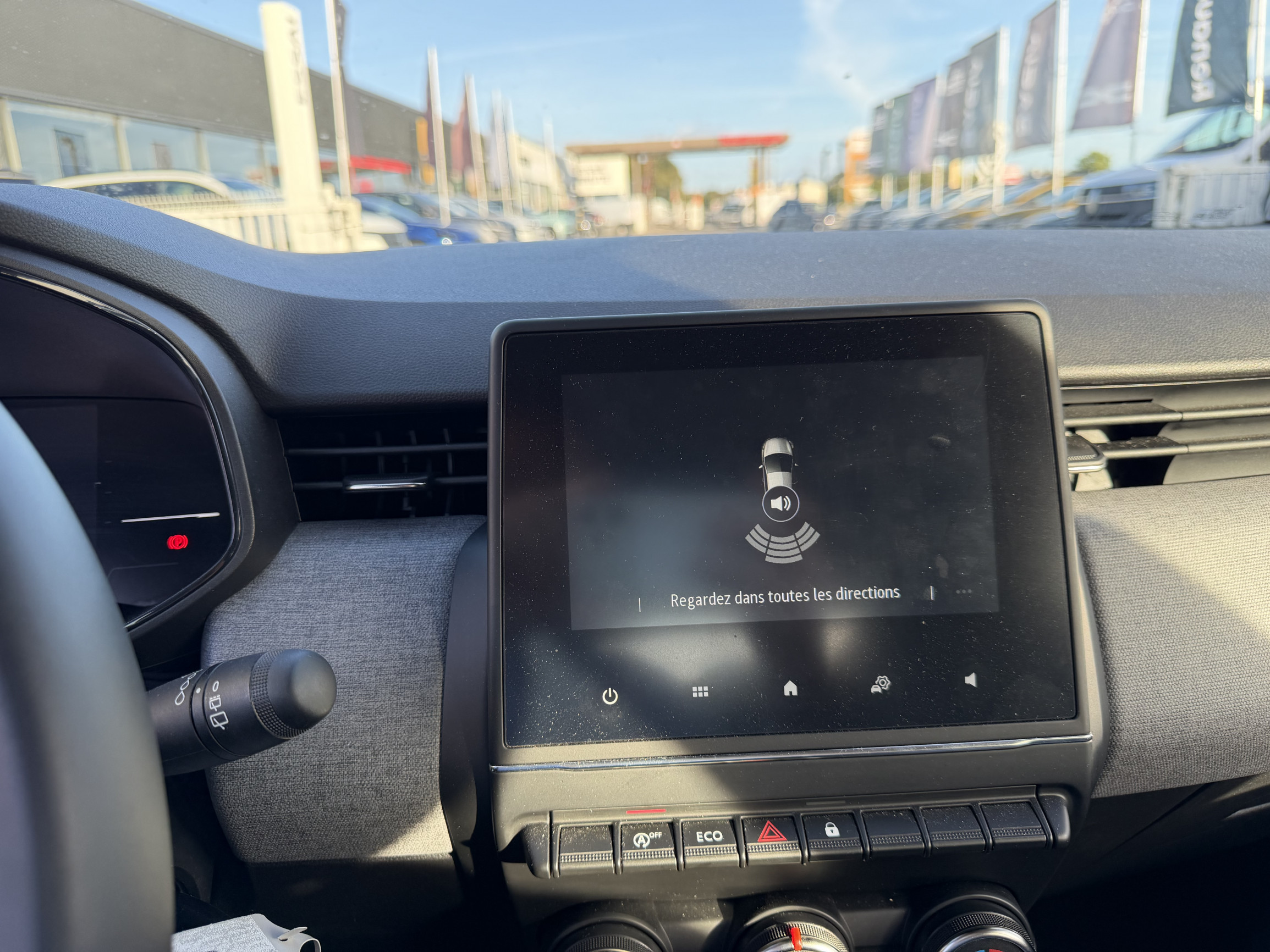 Vente en ligne Renault Clio 5 Clio Eco-G 100 ch GSR2 au prix de 15 990 €
