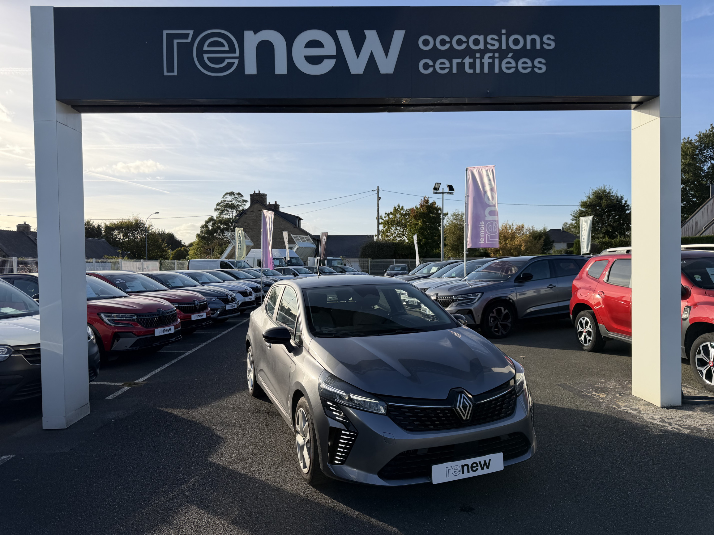Renault Clio 5 Clio Eco-G 100 ch GSR2 occasion de 2025 en vente à Lannion