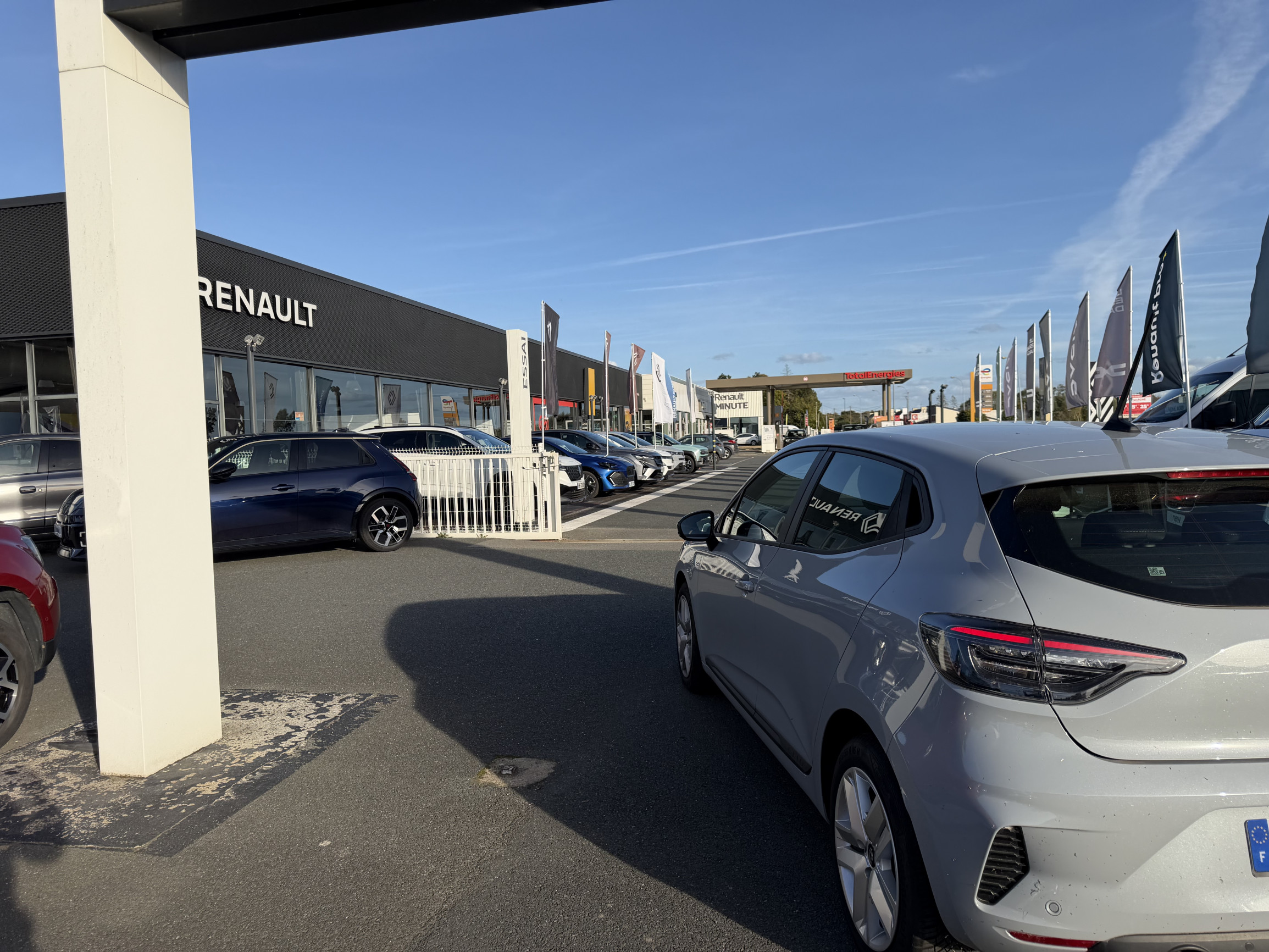 Vente en ligne Renault Clio 5 Clio TCe 90 ch GSR2 au prix de 15 990 €