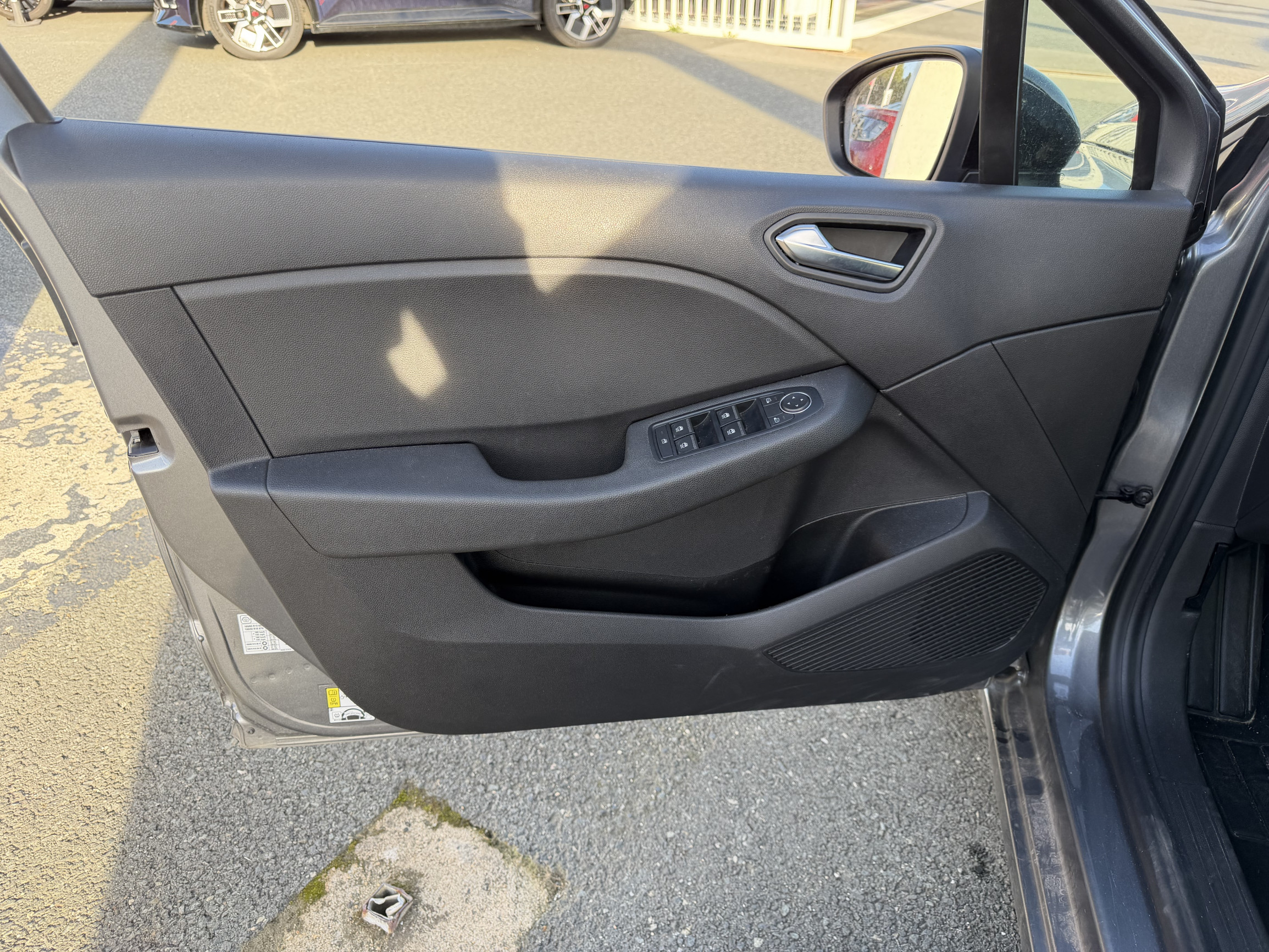 Vente en ligne Renault Clio 5 Clio Eco-G 100 ch GSR2 au prix de 15 990 €