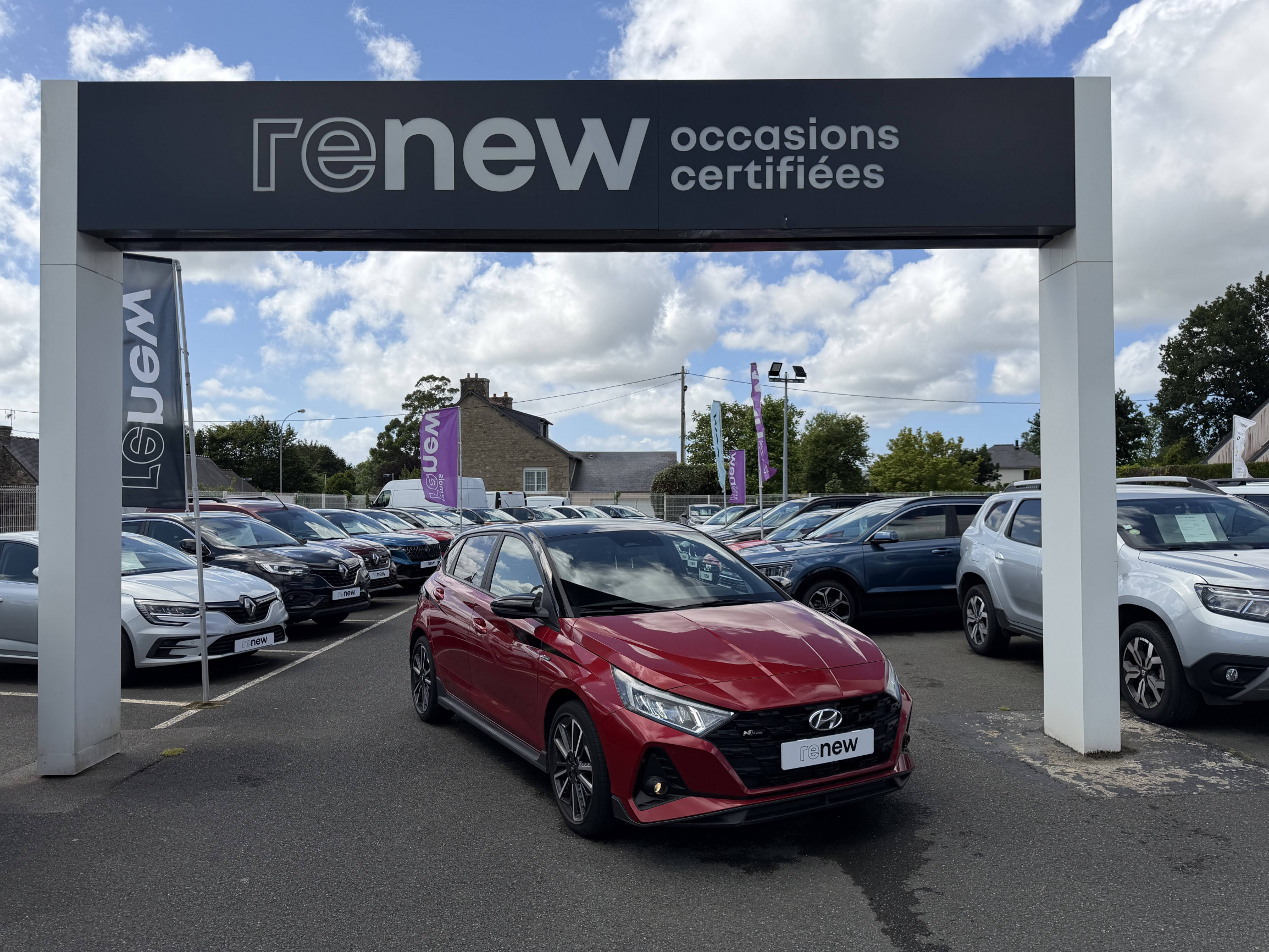 Hyundai i20  1.0 T-GDi 100 DCT-7 Hybrid 48V occasion de 2023 en vente à Lannion