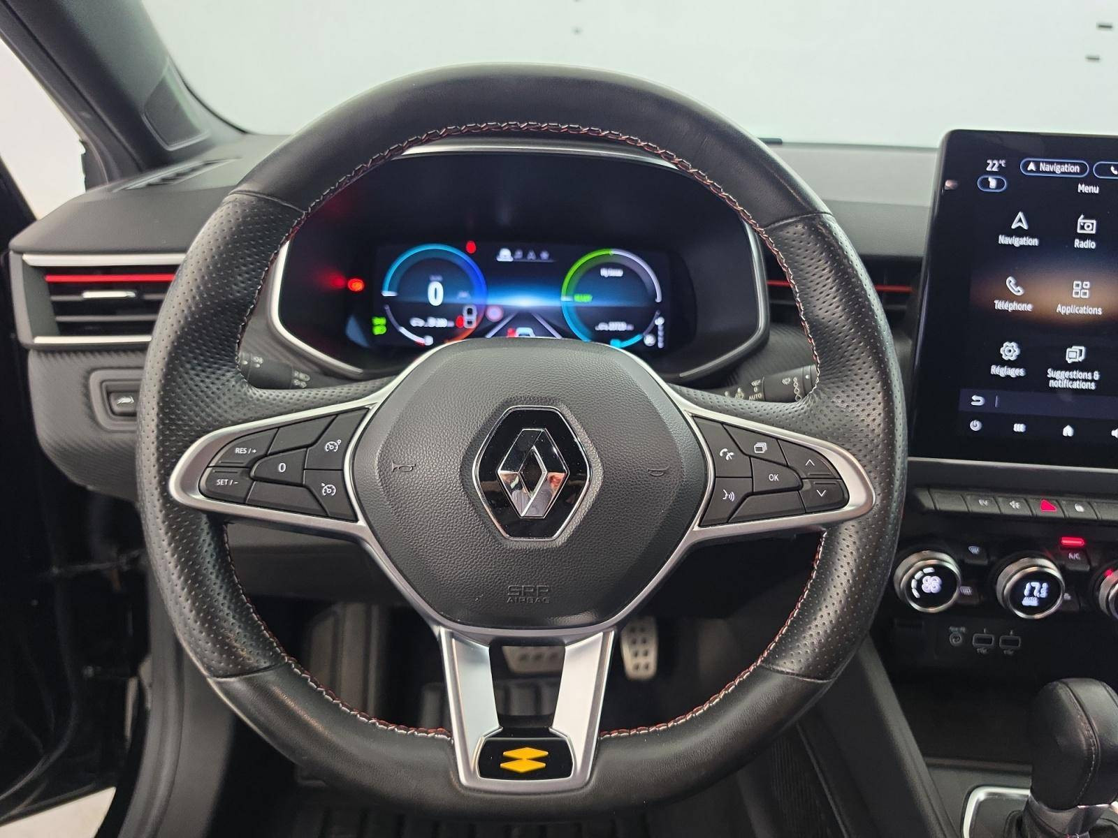 Vente en ligne Renault Clio 5 Clio E-Tech 140 - 21N au prix de 18 990 €