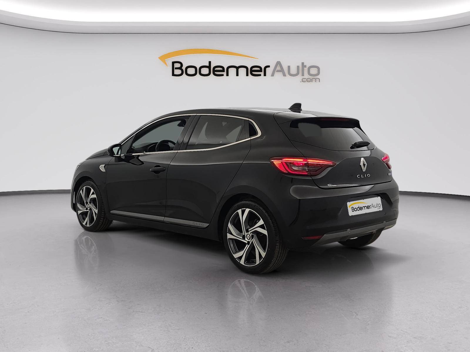 Vente en ligne Renault Clio 5 Clio E-Tech 140 - 21N au prix de 18 990 €