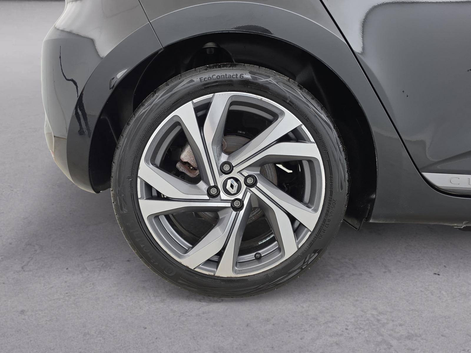 Vente en ligne Renault Clio 5 Clio E-Tech 140 - 21N au prix de 18 990 €