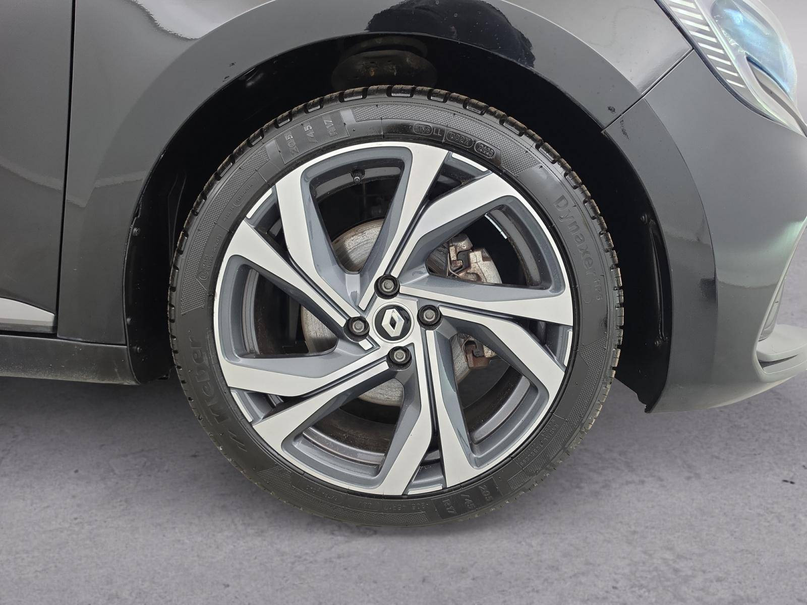 Vente en ligne Renault Clio 5 Clio E-Tech 140 - 21N au prix de 18 990 €
