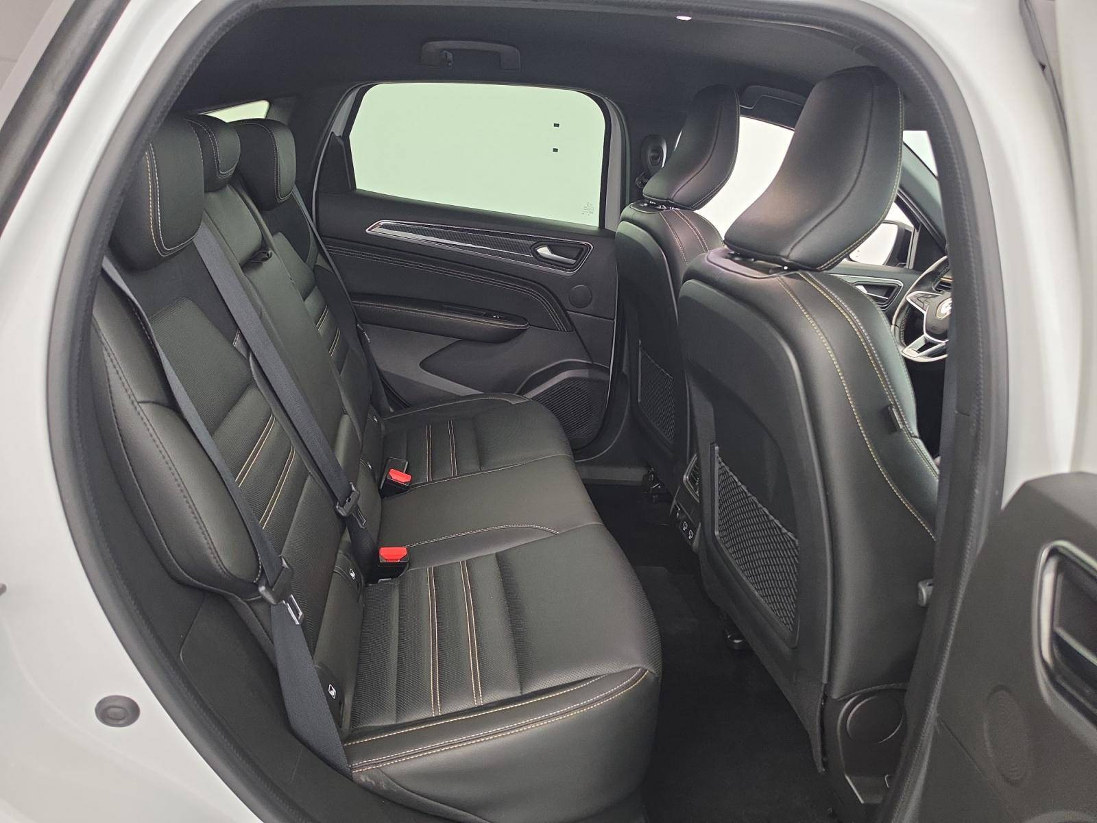 Vente en ligne Renault Arkana  E-Tech hybride 145 - 22 au prix de 20 590 €