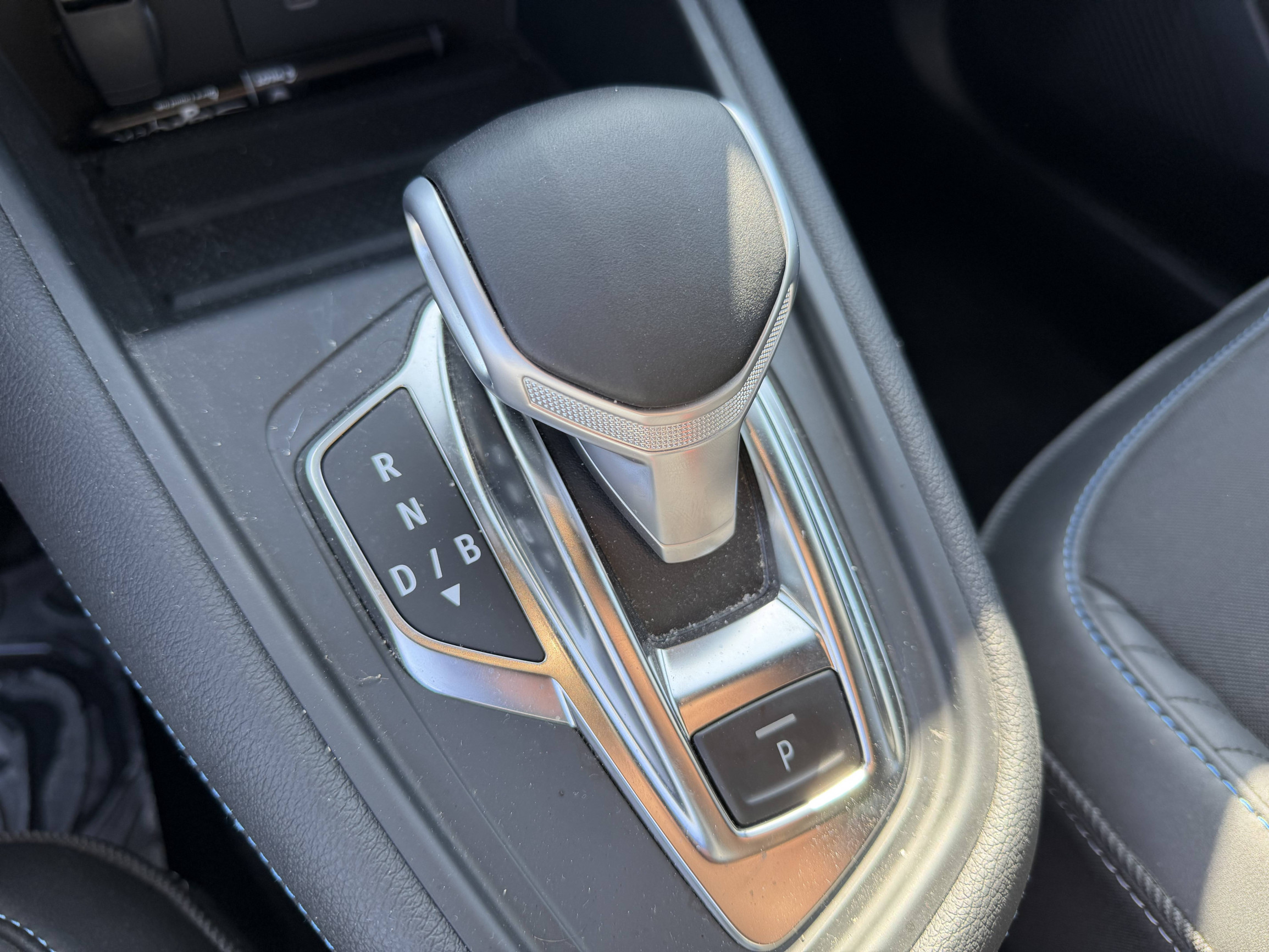 Vente en ligne Renault Symbioz  E-Tech full hybrid 145 au prix de 27 990 €