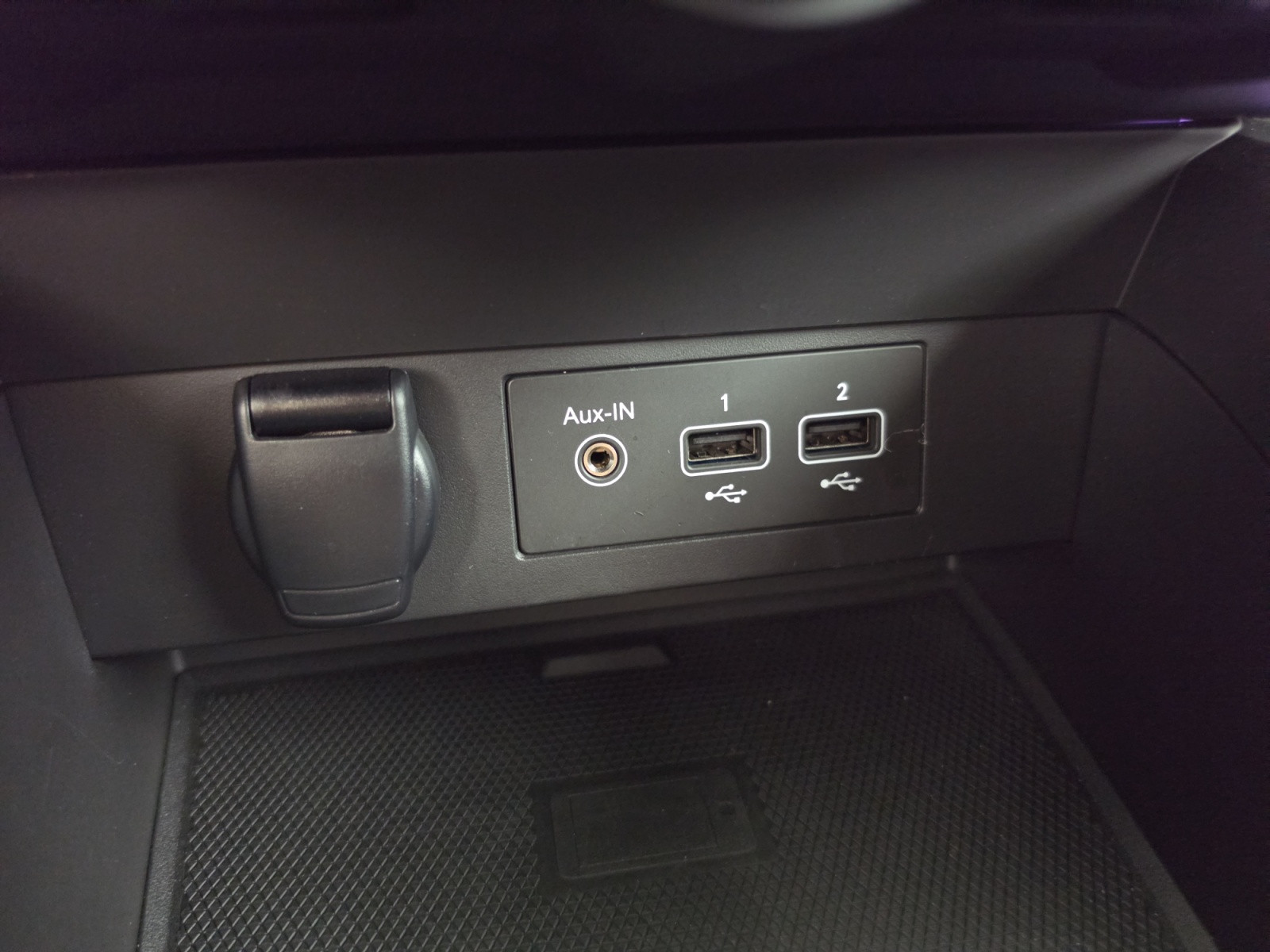 Vente en ligne Renault Clio 5 Clio TCe 90 - 21N au prix de 14 990 €
