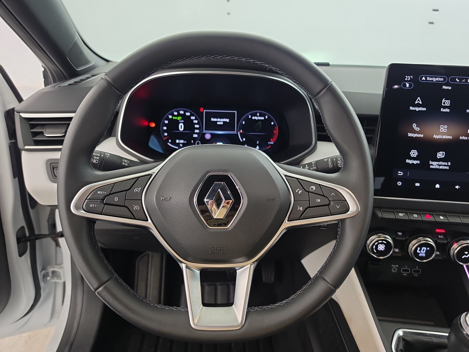 Vente en ligne Renault Clio 5 Clio TCe 90 - 21N au prix de 14 990 €