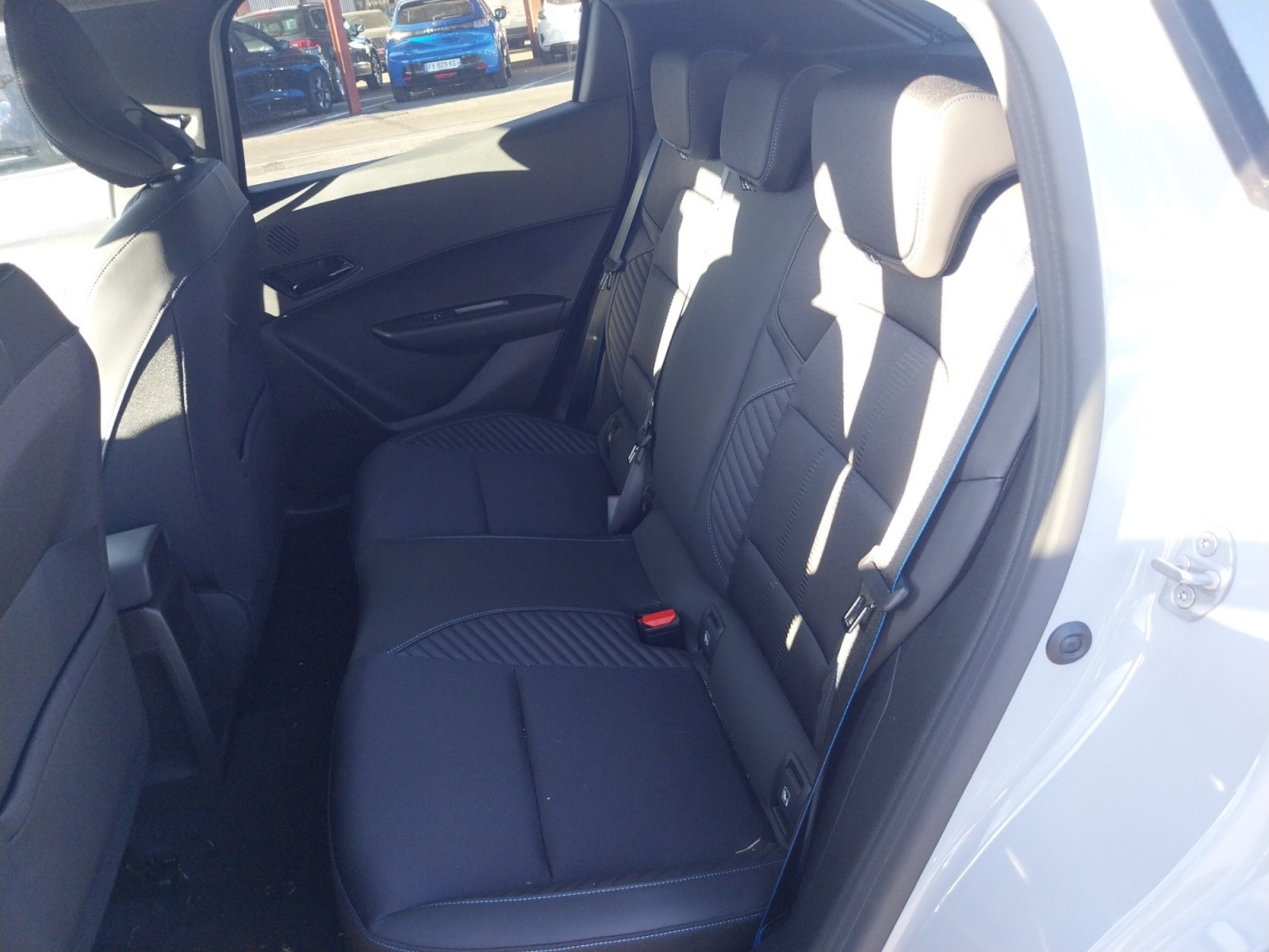 Vente en ligne Renault Clio 6 Clio TCe 115 ch EDC au prix de 26 490 €