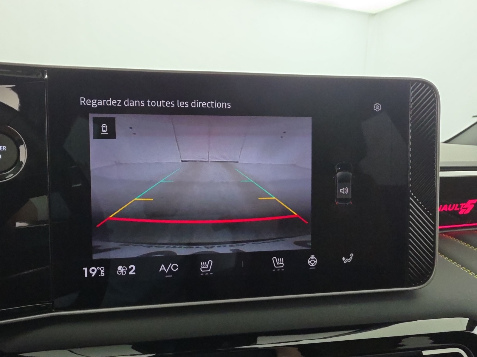 Vente en ligne Renault R5 E-Tech  150 ch autonomie confort au prix de 27 990 €