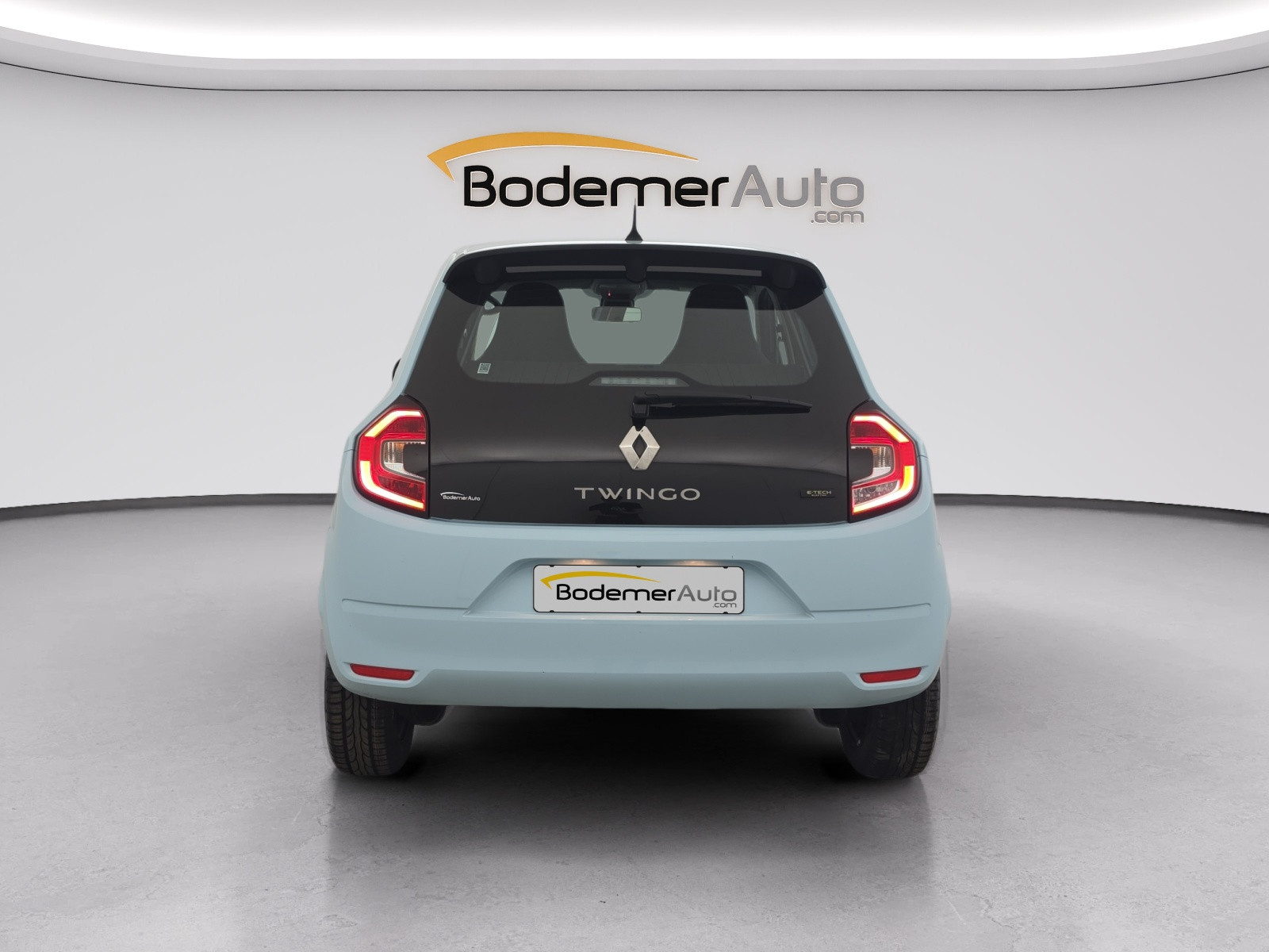 Vente en ligne Renault Twingo Electrique Twingo III E-Tech au prix de 11 490 €