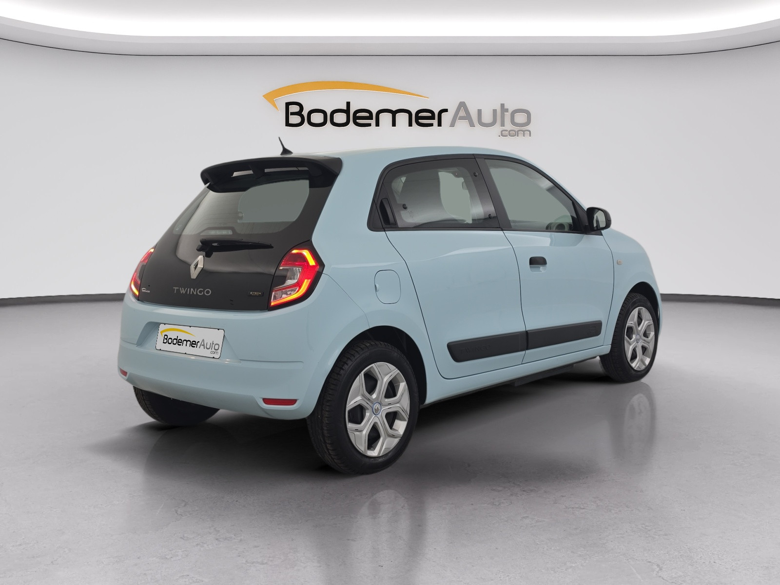 Vente en ligne Renault Twingo Electrique Twingo III E-Tech au prix de 11 490 €