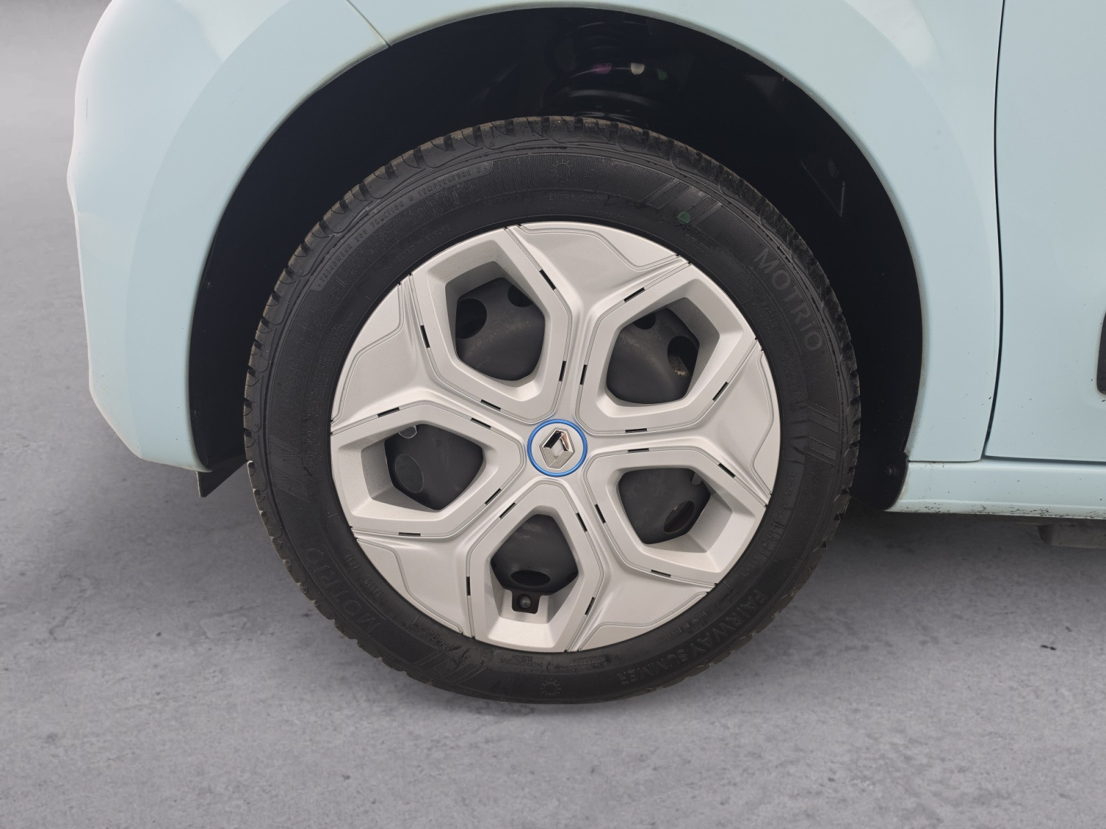 Vente en ligne Renault Twingo Electrique Twingo III E-Tech au prix de 11 490 €