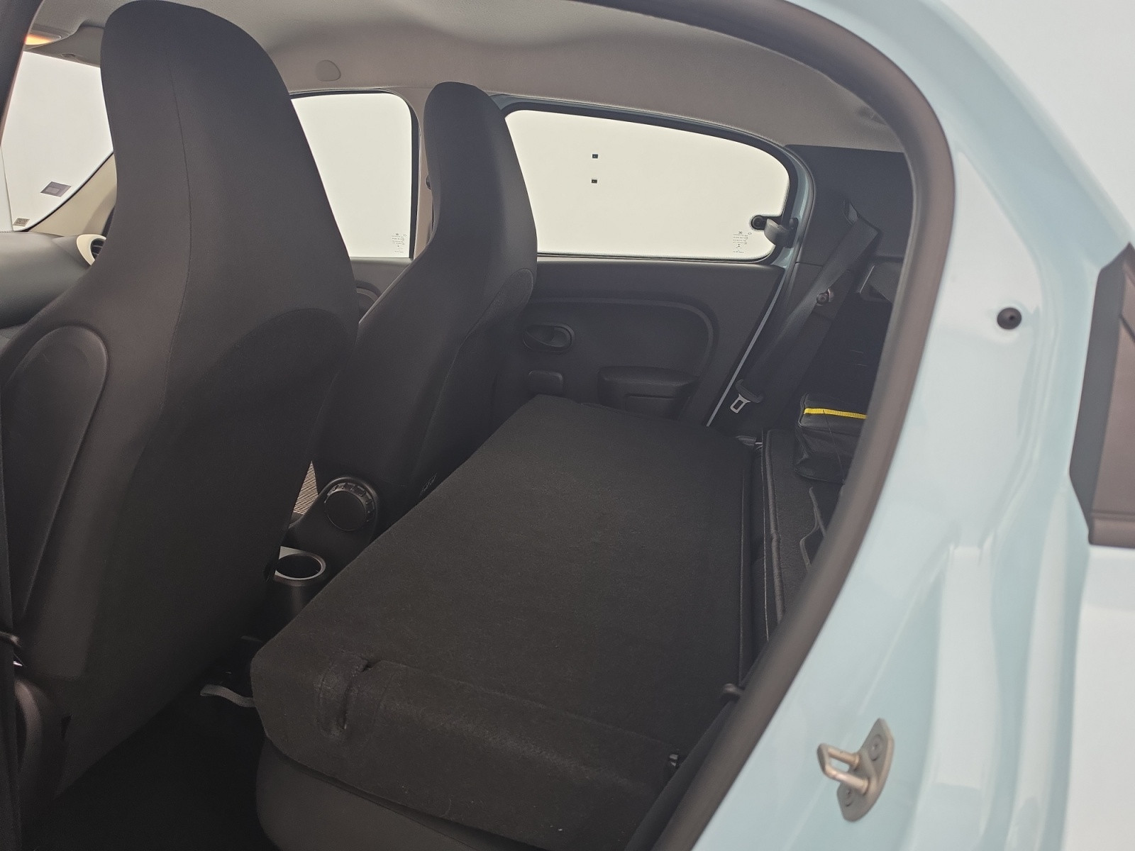 Vente en ligne Renault Twingo Electrique Twingo III E-Tech au prix de 11 490 €
