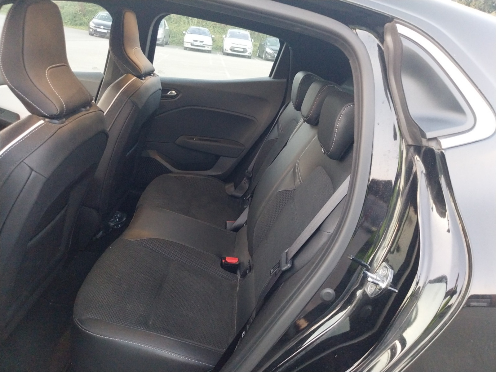 Vente en ligne Renault Clio 5 Clio Blue dCi 115 au prix de 13 990 €