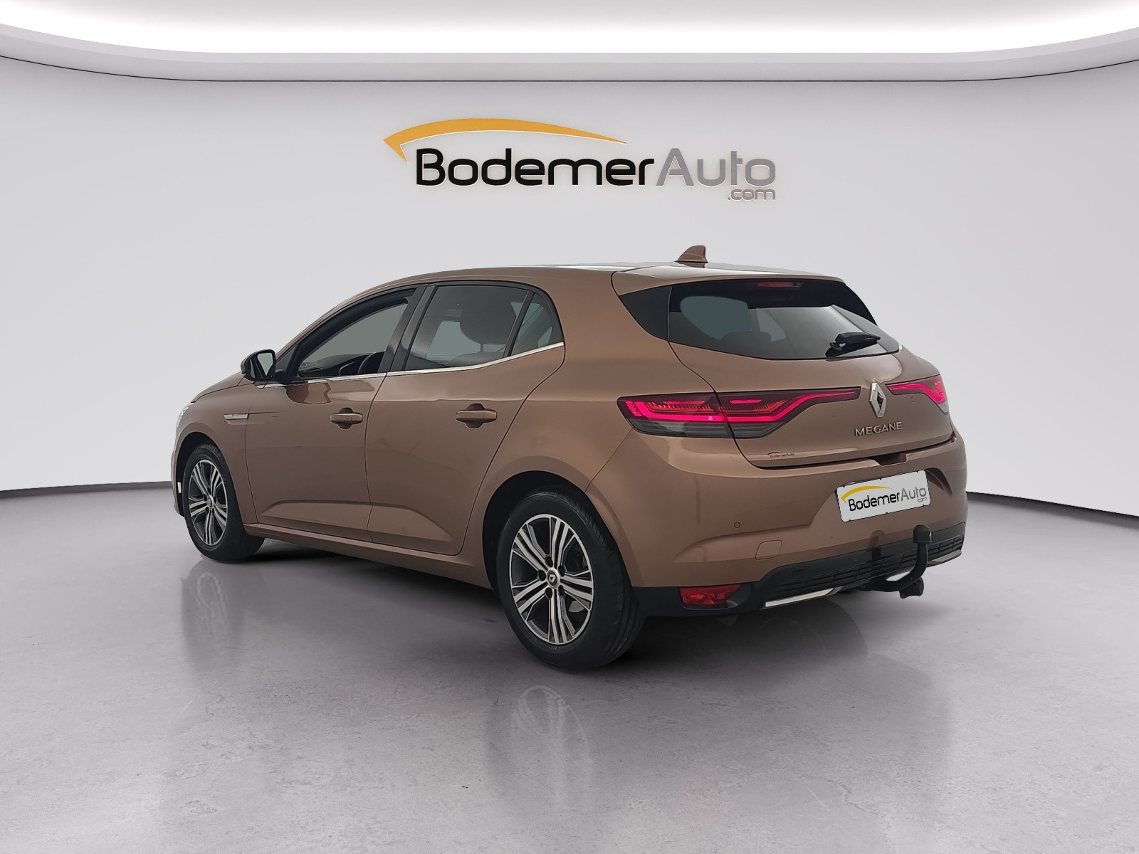 Vente en ligne Renault Megane 4 Mégane IV Berline Blue dCi 115 EDC au prix de 17 490 €