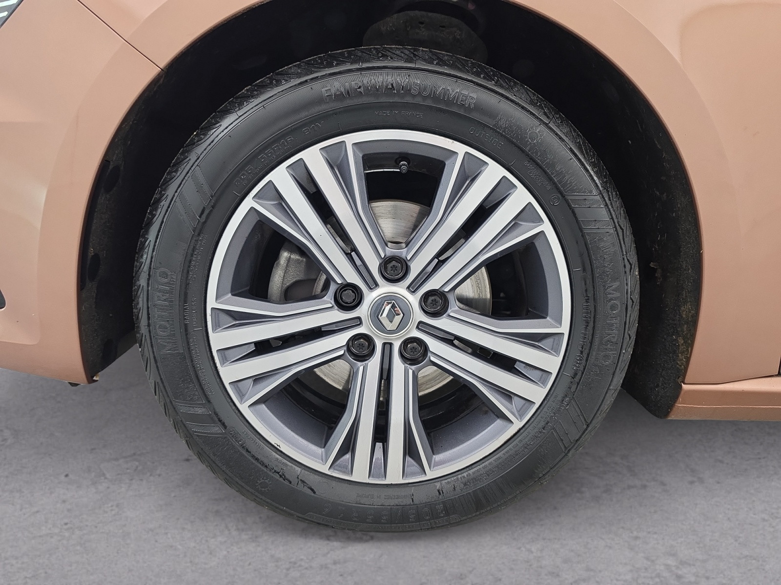 Vente en ligne Renault Megane 4 Mégane IV Berline Blue dCi 115 EDC au prix de 17 490 €