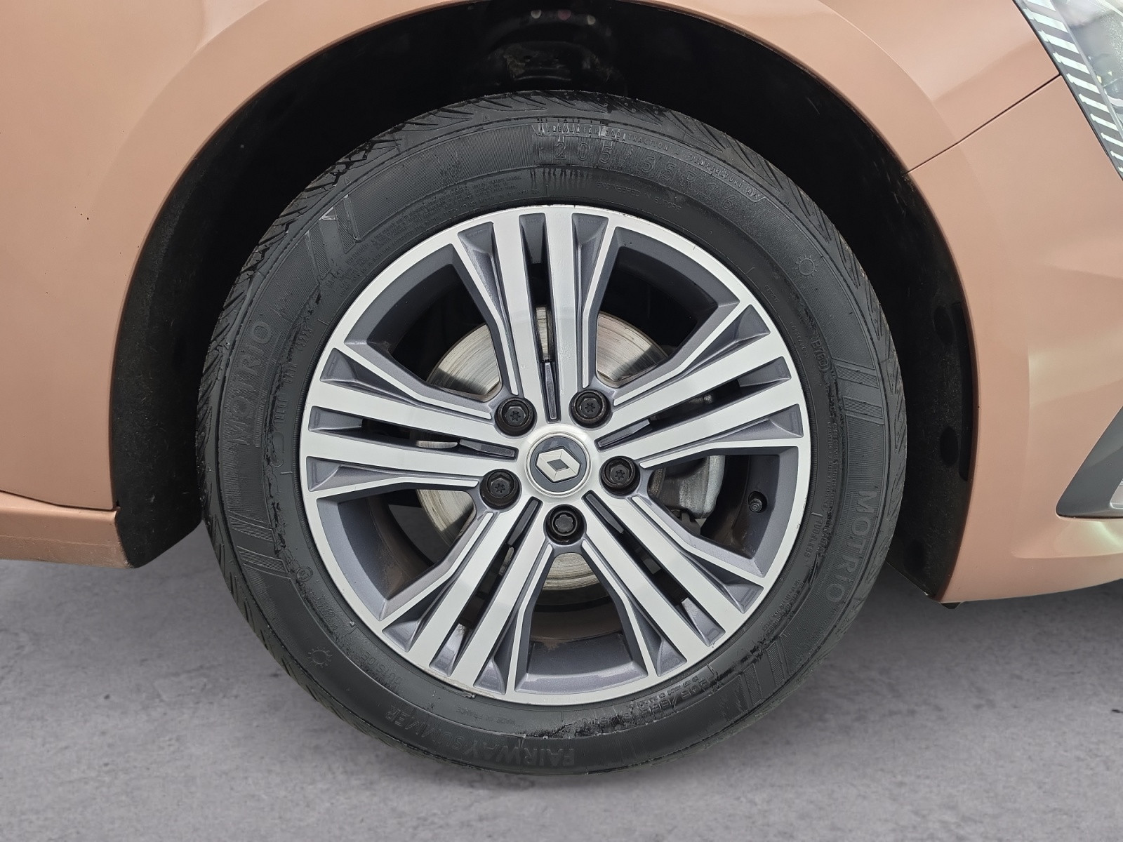 Vente en ligne Renault Megane 4 Mégane IV Berline Blue dCi 115 EDC au prix de 17 490 €