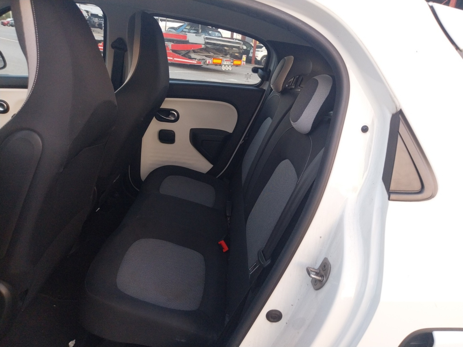 Vente en ligne Renault Twingo 3  SCe 65 au prix de 10 990 €