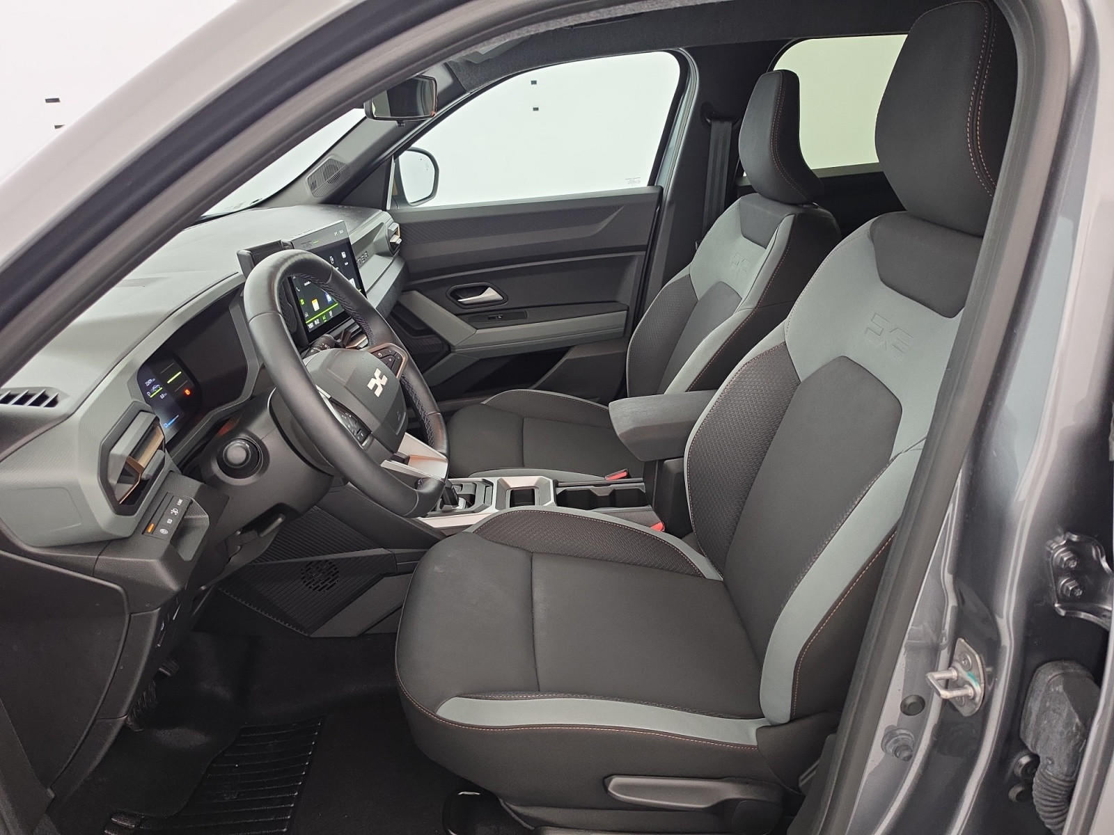 Vente en ligne Dacia Duster  Hybrid 140 au prix de 25 990 €