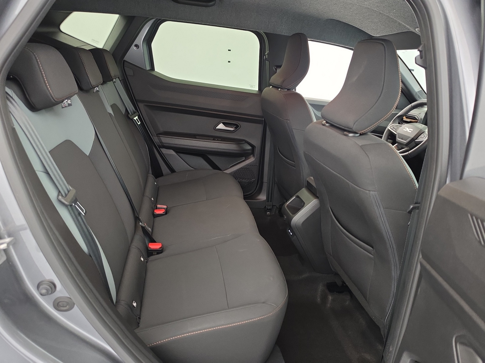 Vente en ligne Dacia Duster  Hybrid 140 au prix de 25 990 €