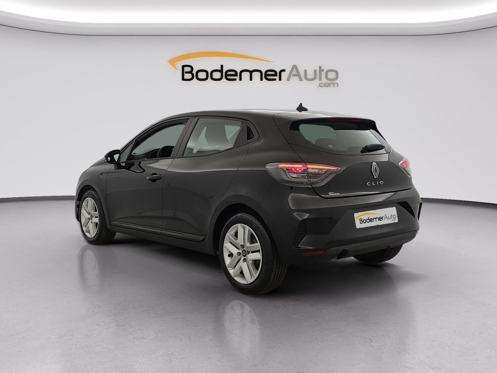 Vente en ligne Renault Clio 5 Clio Blue dCi 100 ch GSR2 au prix de 16 690 €