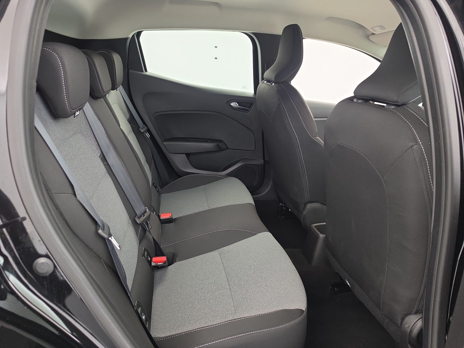 Vente en ligne Renault Clio 5 Clio Blue dCi 100 ch GSR2 au prix de 16 690 €