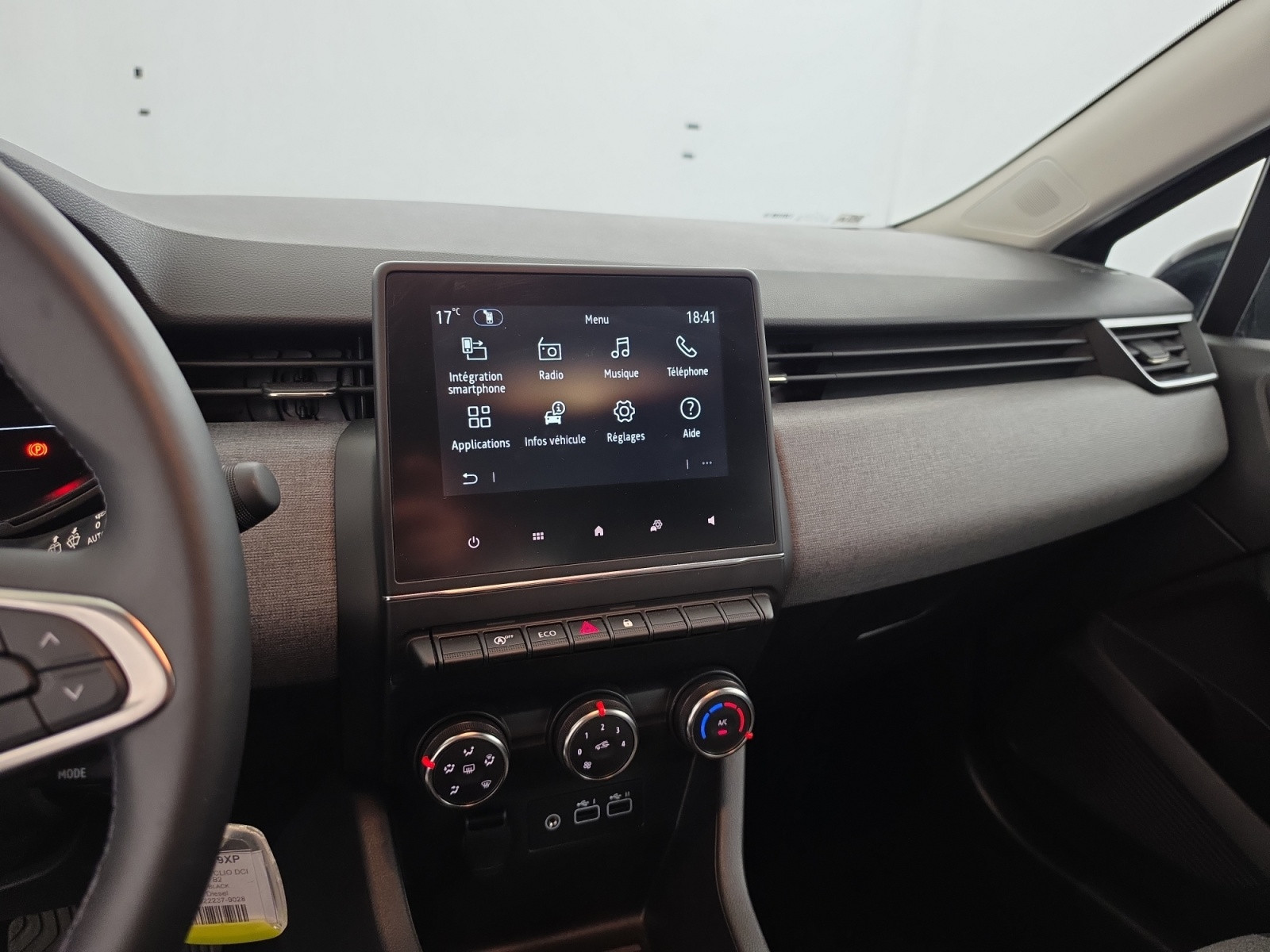 Vente en ligne Renault Clio 5 Clio Blue dCi 100 ch GSR2 au prix de 16 690 €