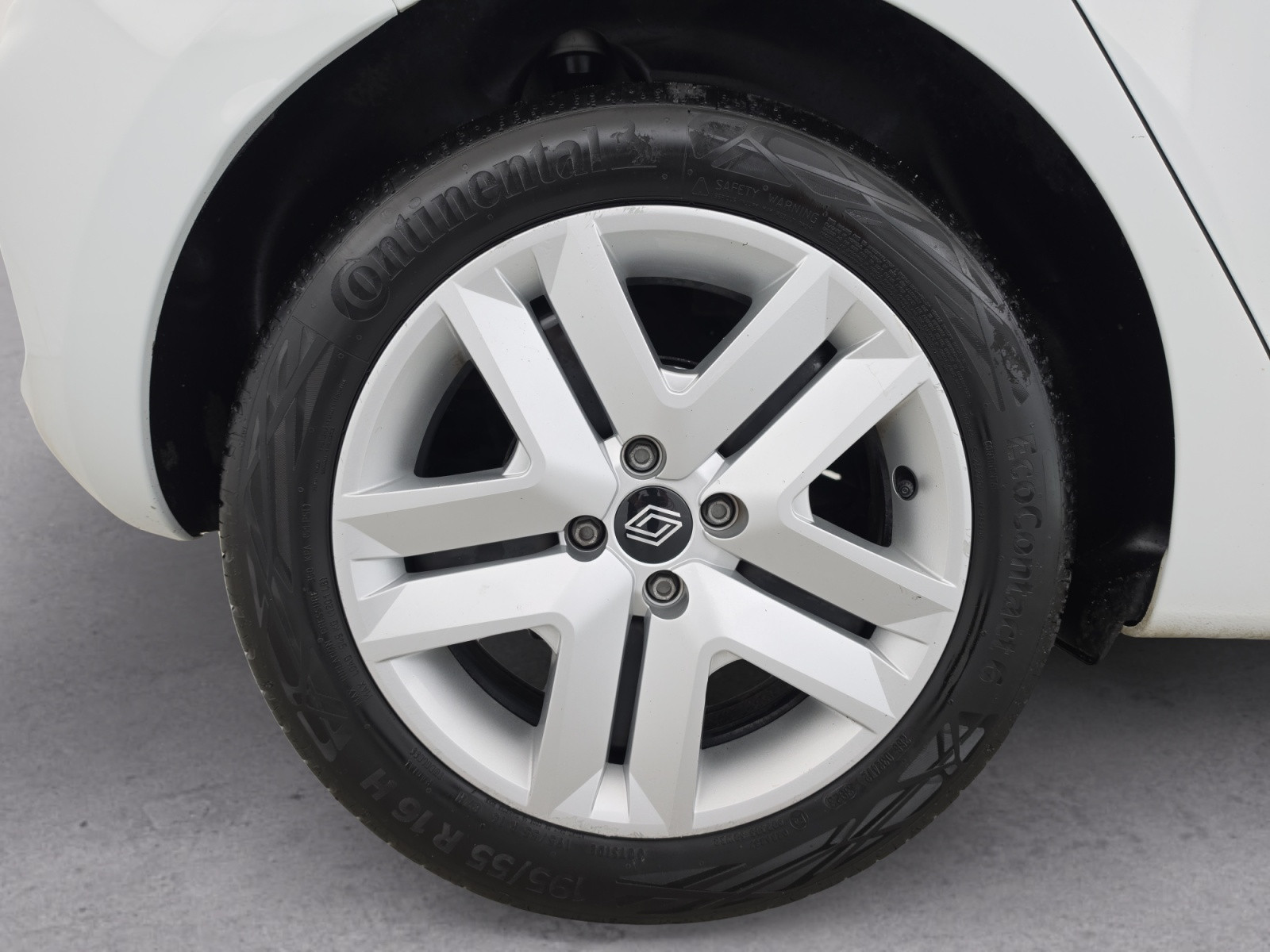 Vente en ligne Renault Clio 5 Clio TCe 90 ch GSR2 au prix de 12 990 €