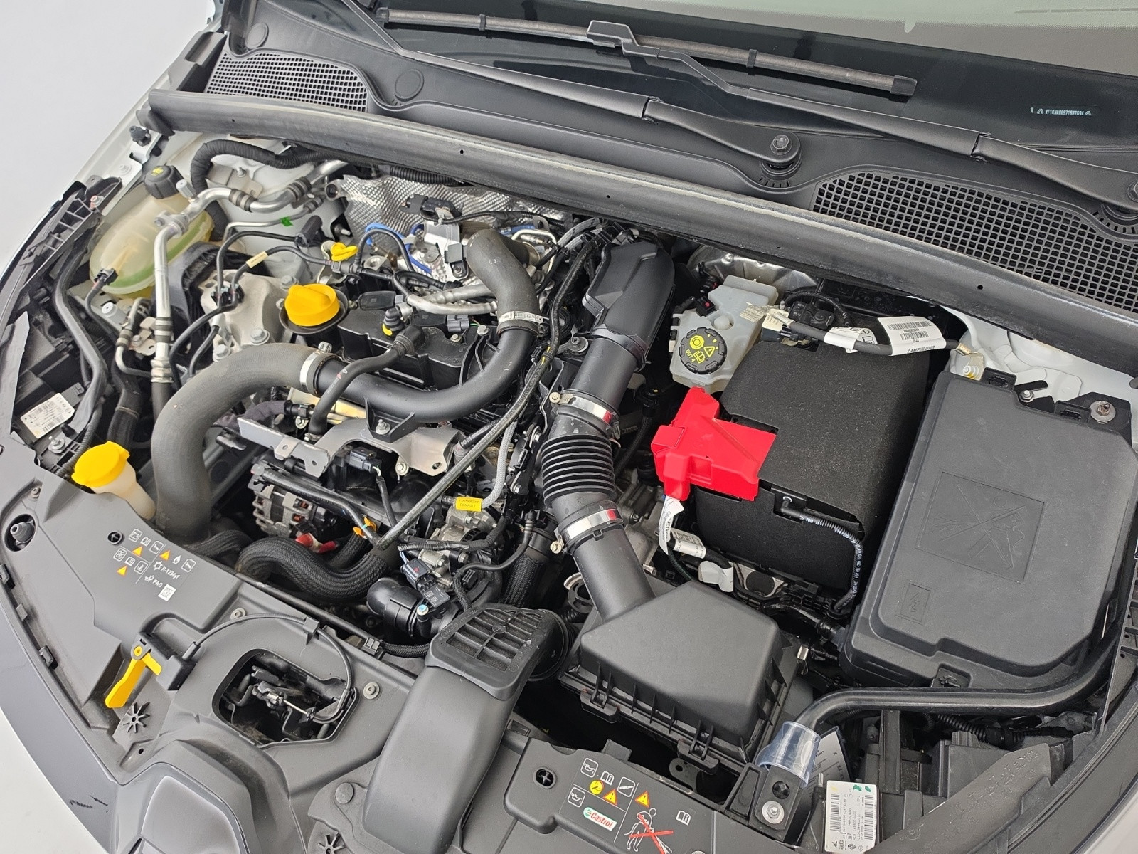 Vente en ligne Renault Clio 5 Clio TCe 90 ch GSR2 au prix de 12 990 €