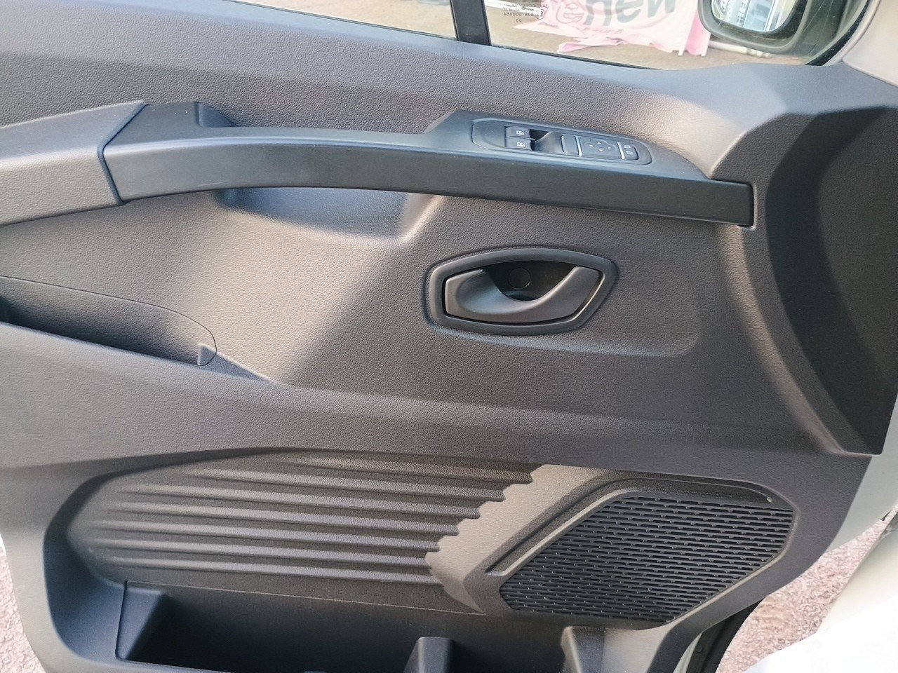 Vente en ligne Renault Trafic 3 Fourgon TRAFIC FGN L2H1 3000 KG BLUE DCI 130 au prix de 22 990 €