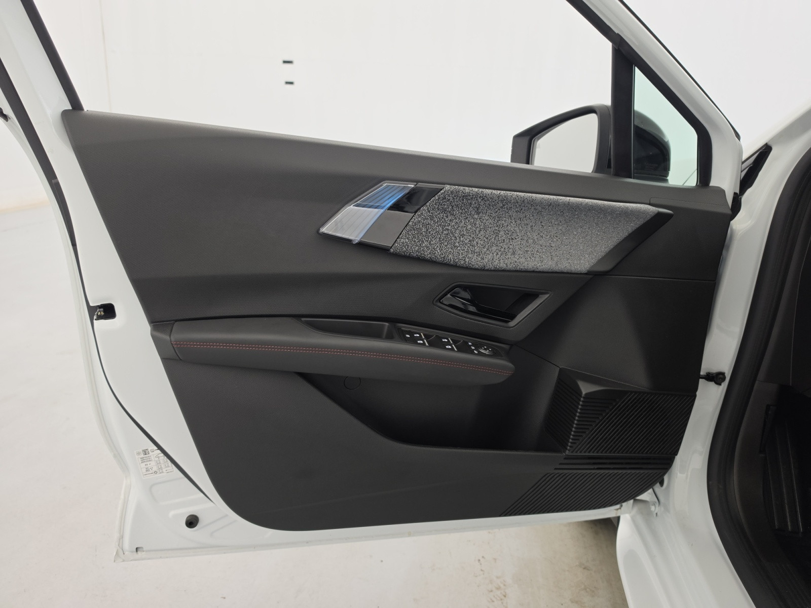 Vente en ligne Renault Clio 6 Clio E-Tech full hybrid 160 ch au prix de 25 990 €