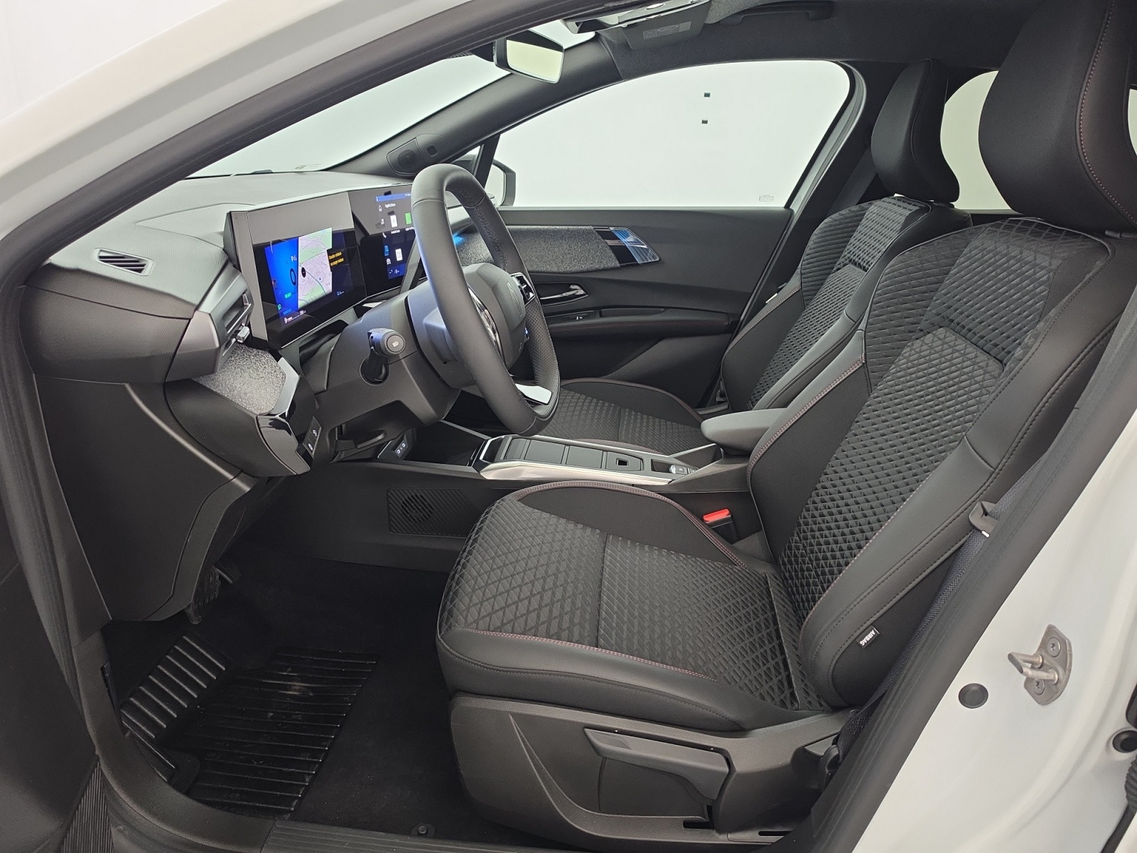 Vente en ligne Renault Clio 6 Clio E-Tech full hybrid 160 ch au prix de 25 990 €