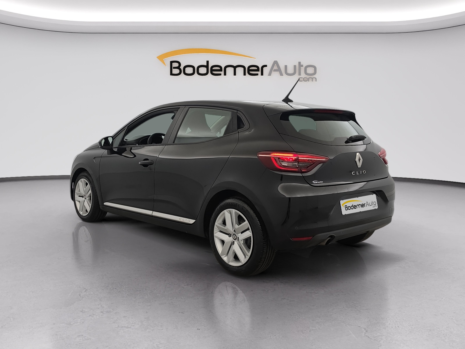 Vente en ligne Renault Clio 5 Clio Blue dCi 100 - 21N au prix de 12 990 €