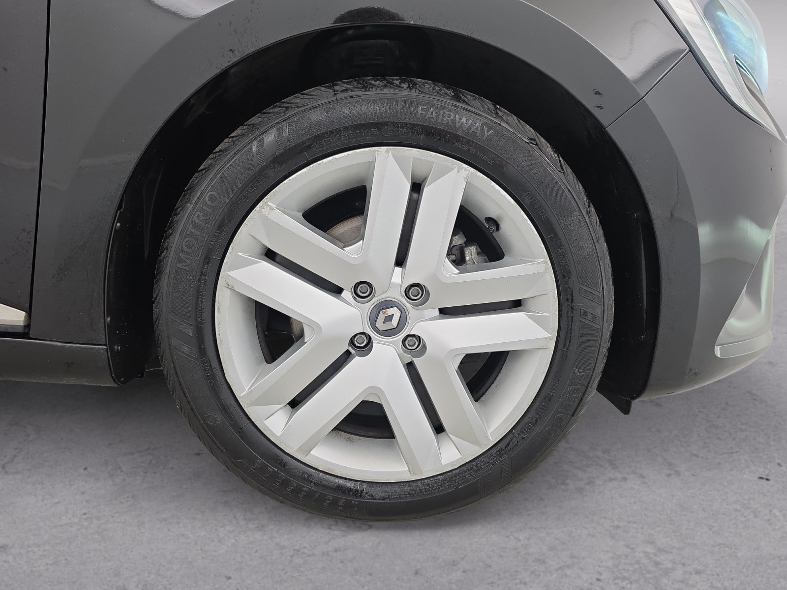 Vente en ligne Renault Clio 5 Clio Blue dCi 100 - 21N au prix de 12 990 €