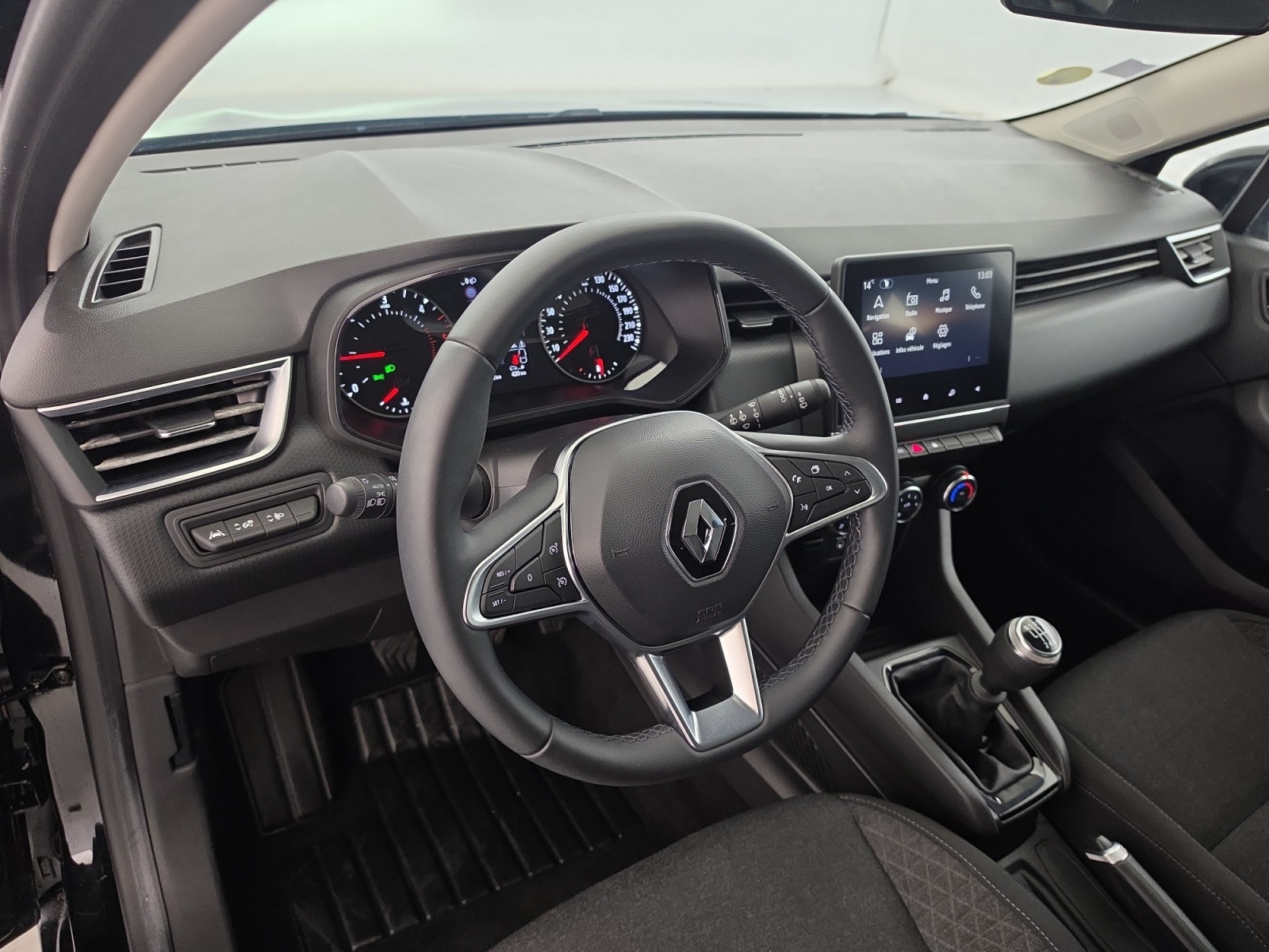 Vente en ligne Renault Clio 5 Clio Blue dCi 100 - 21N au prix de 12 990 €