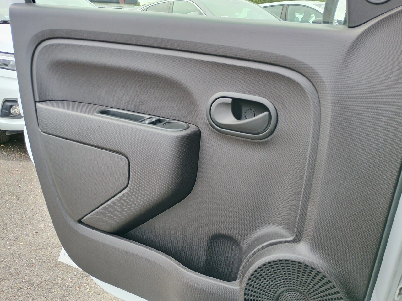 Vente en ligne Renault Twingo Electrique Twingo III E-Tech au prix de 11 990 €