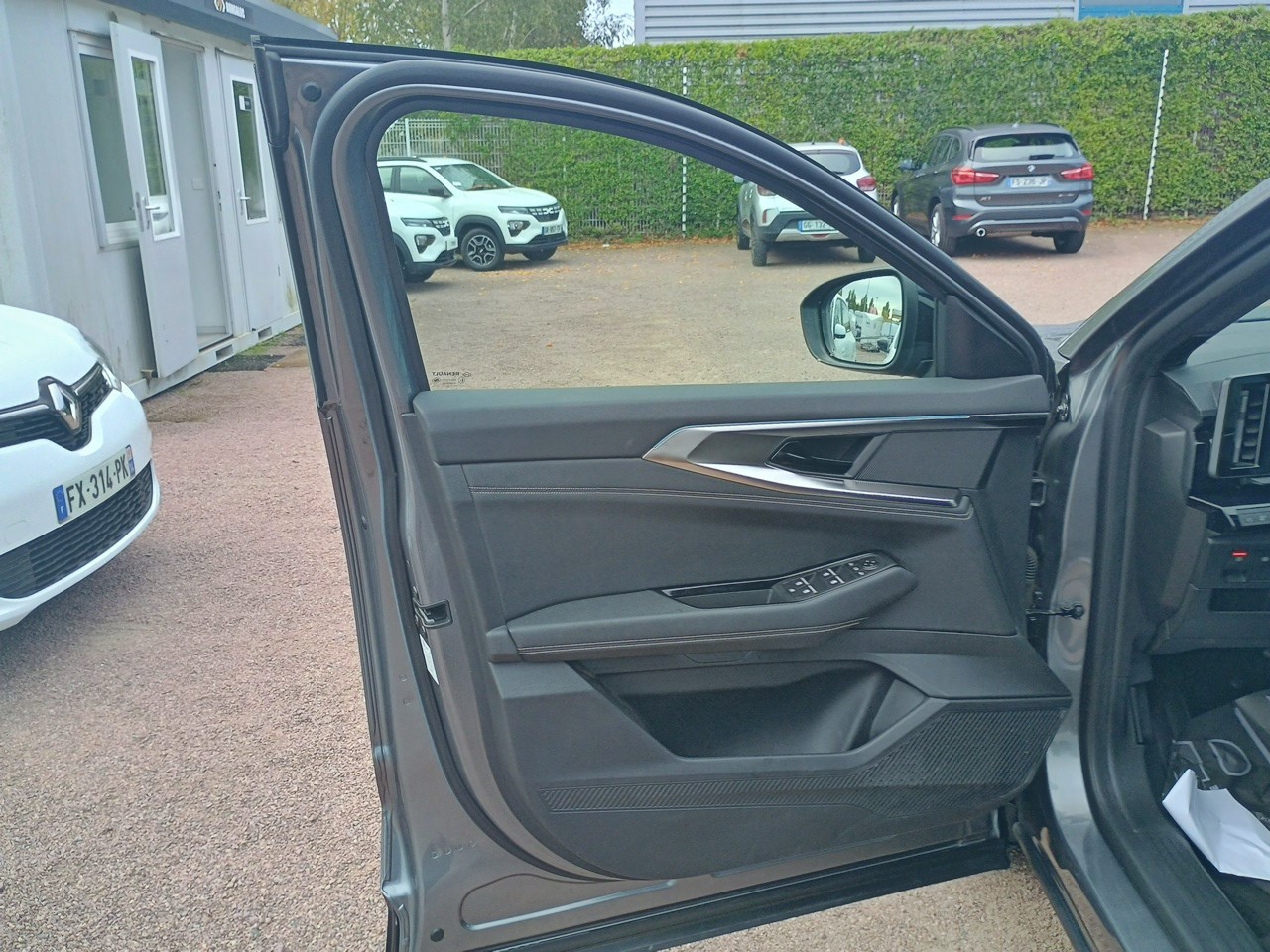 Vente en ligne Renault Austral  E-Tech hybrid 200 au prix de 20 990 €