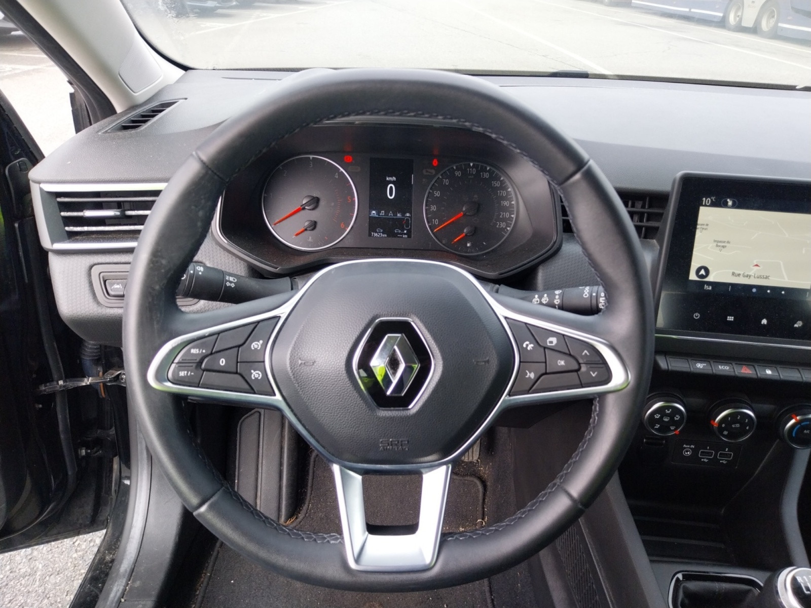 Vente en ligne Renault Clio 5 Clio Blue dCi 100 - 21N au prix de 12 990 €