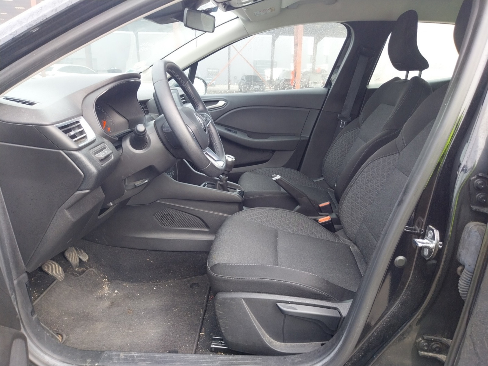 Vente en ligne Renault Clio 5 Clio Blue dCi 100 - 21N au prix de 12 990 €