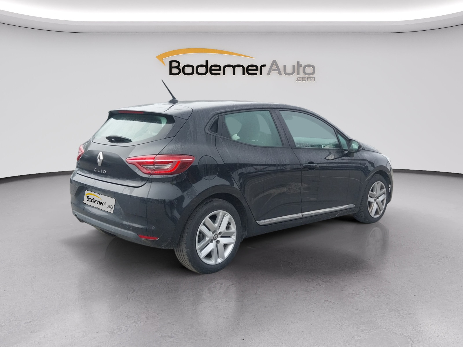 Vente en ligne Renault Clio 5 Clio Blue dCi 100 - 21N au prix de 12 990 €