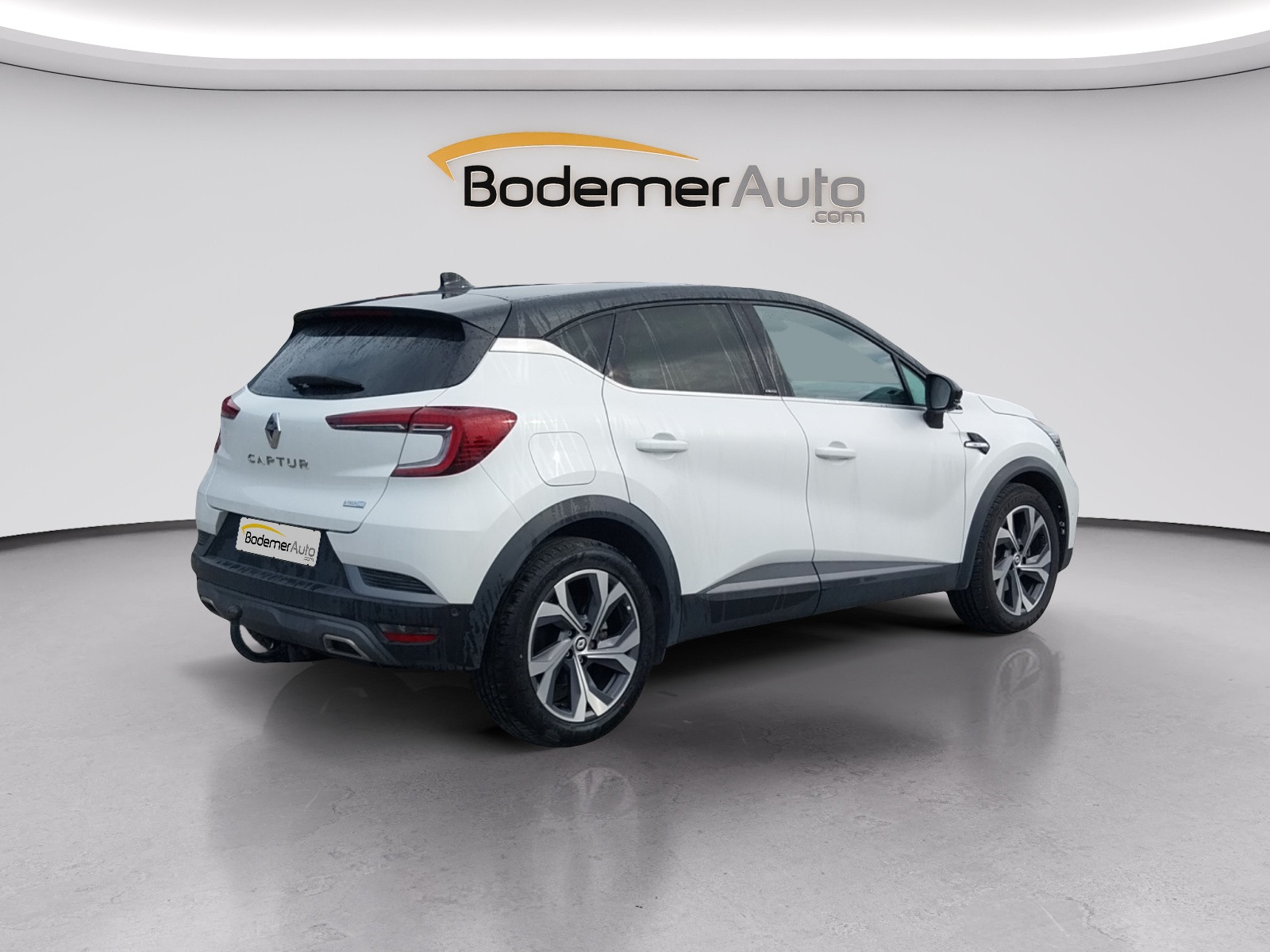 Vente en ligne Renault Captur  E-Tech Plug-in 160 - 21B au prix de 18 990 €