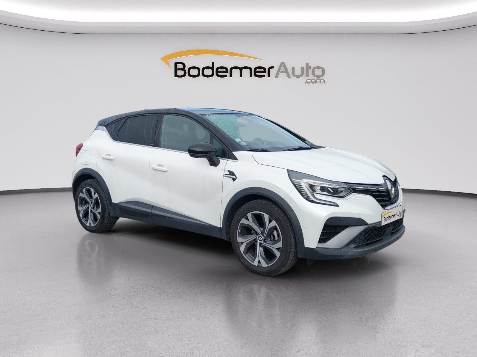 Vente en ligne Renault Captur  E-Tech Plug-in 160 - 21B au prix de 18 990 €