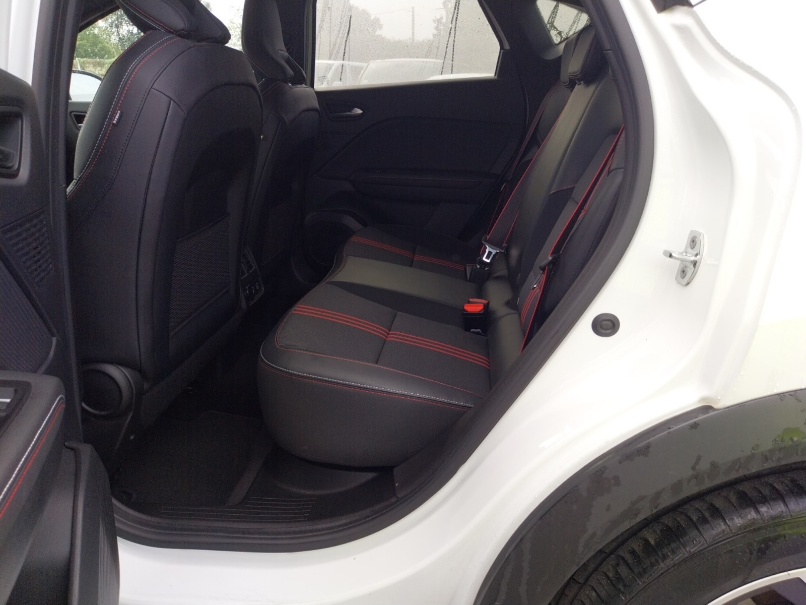 Vente en ligne Renault Captur  E-Tech Plug-in 160 - 21B au prix de 18 990 €